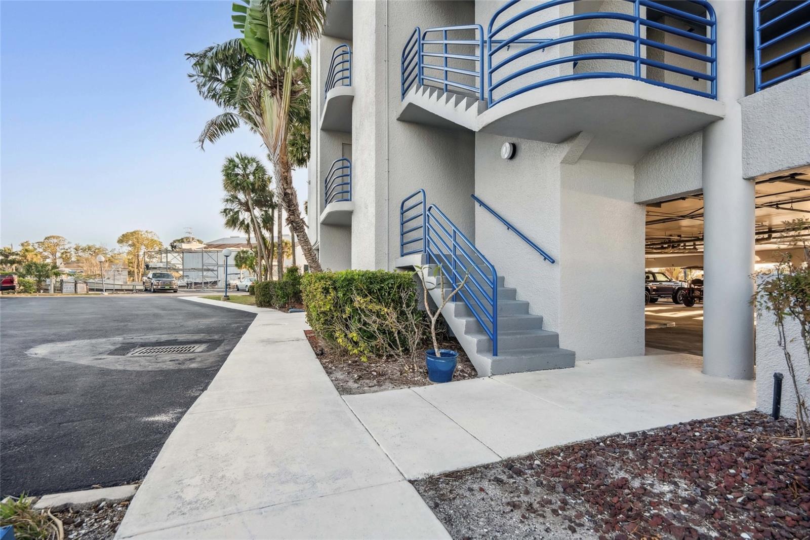 Image 3 of 67 For 4823 Ebbtide Lane 304
