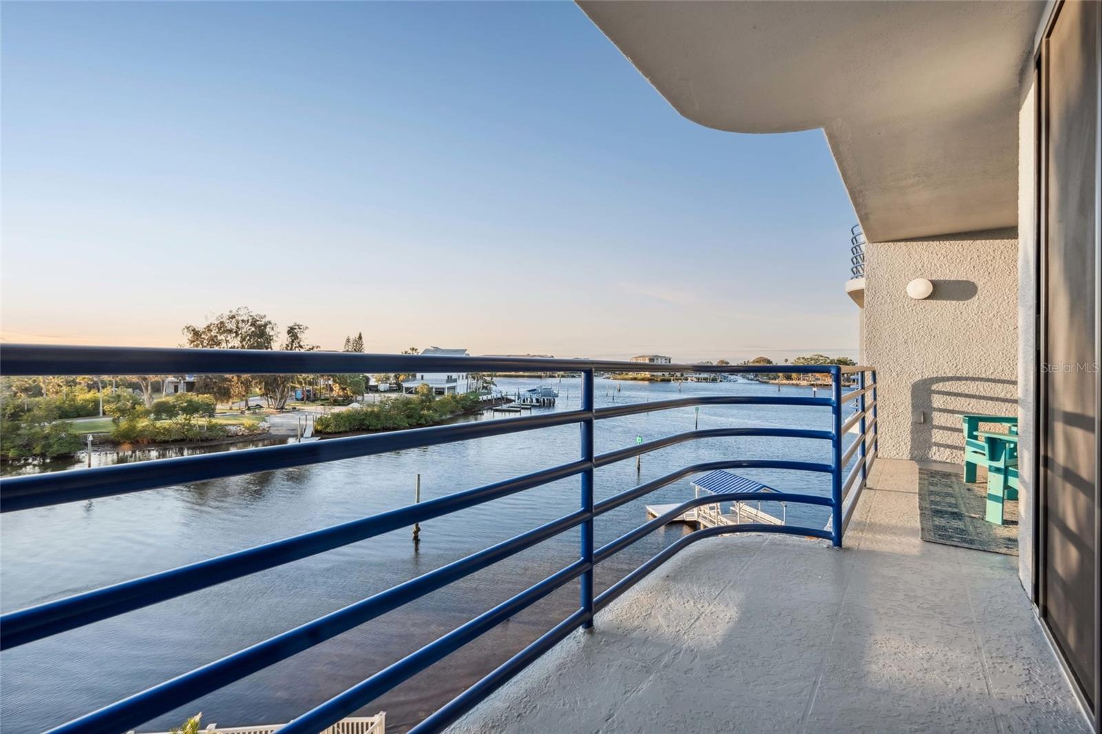 Image 35 of 67 For 4823 Ebbtide Lane 304