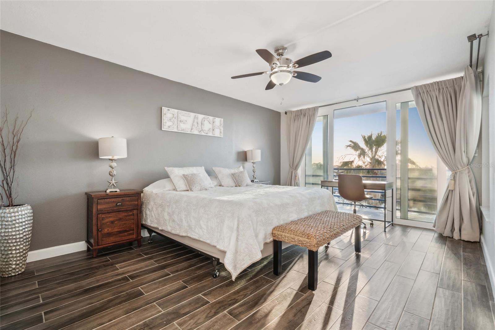 Image 38 of 67 For 4823 Ebbtide Lane 304