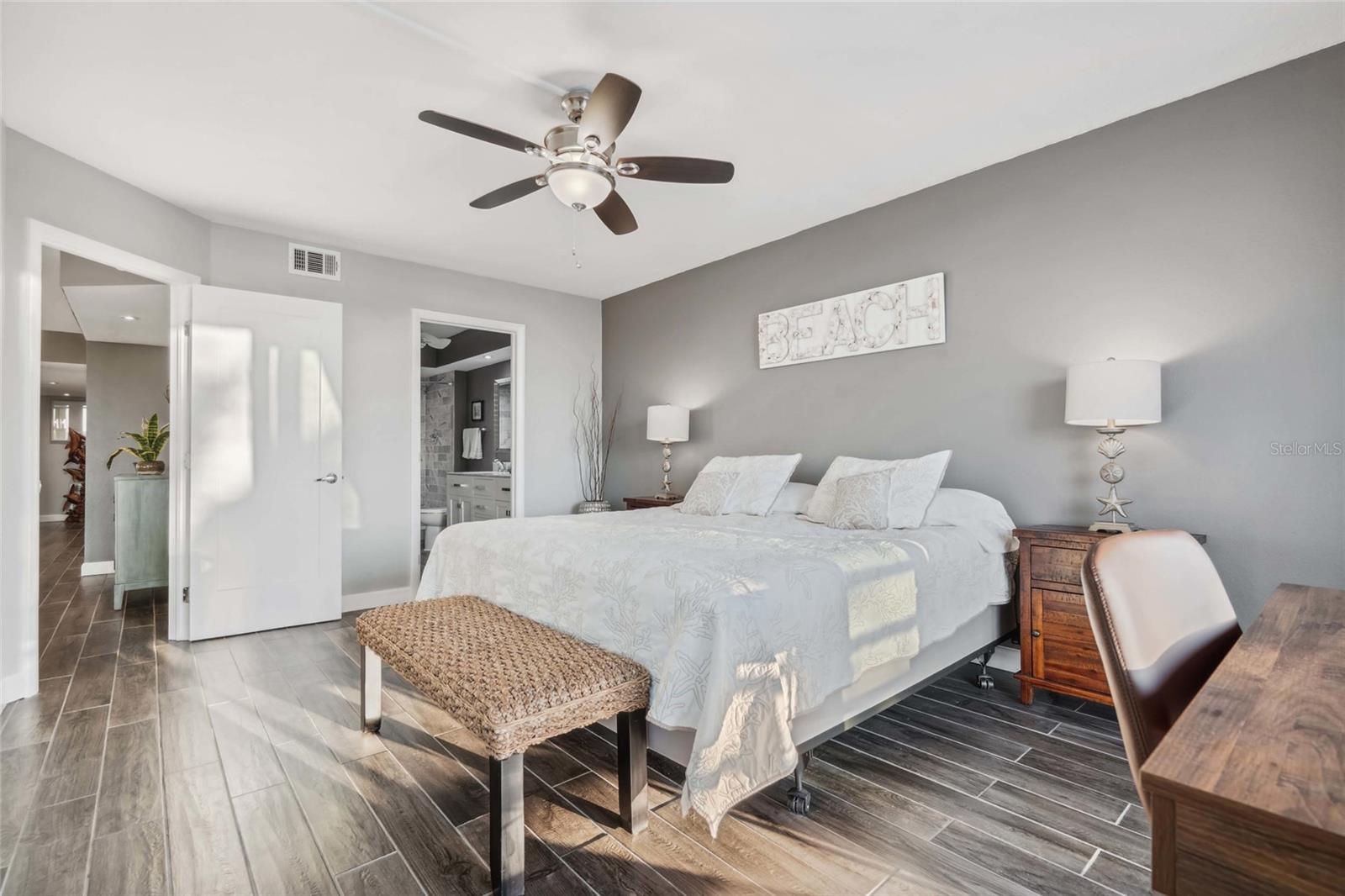 Image 39 of 67 For 4823 Ebbtide Lane 304