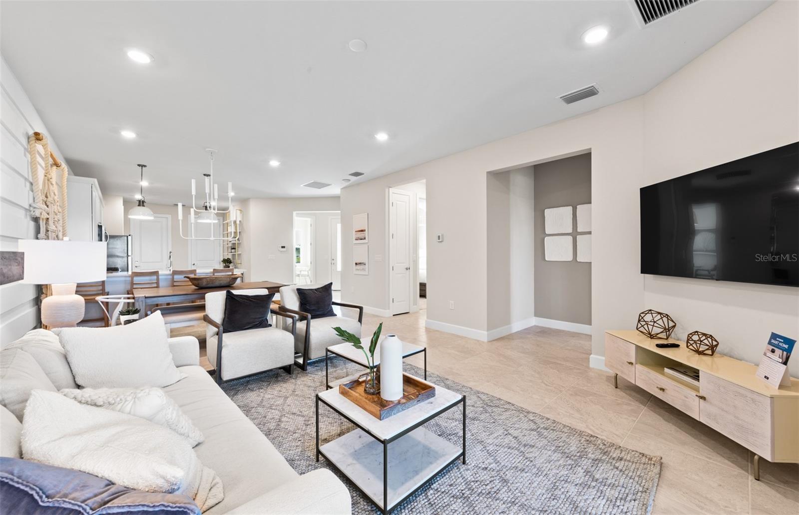 Image 19 of 39 For 27153 Capri Shores Circle