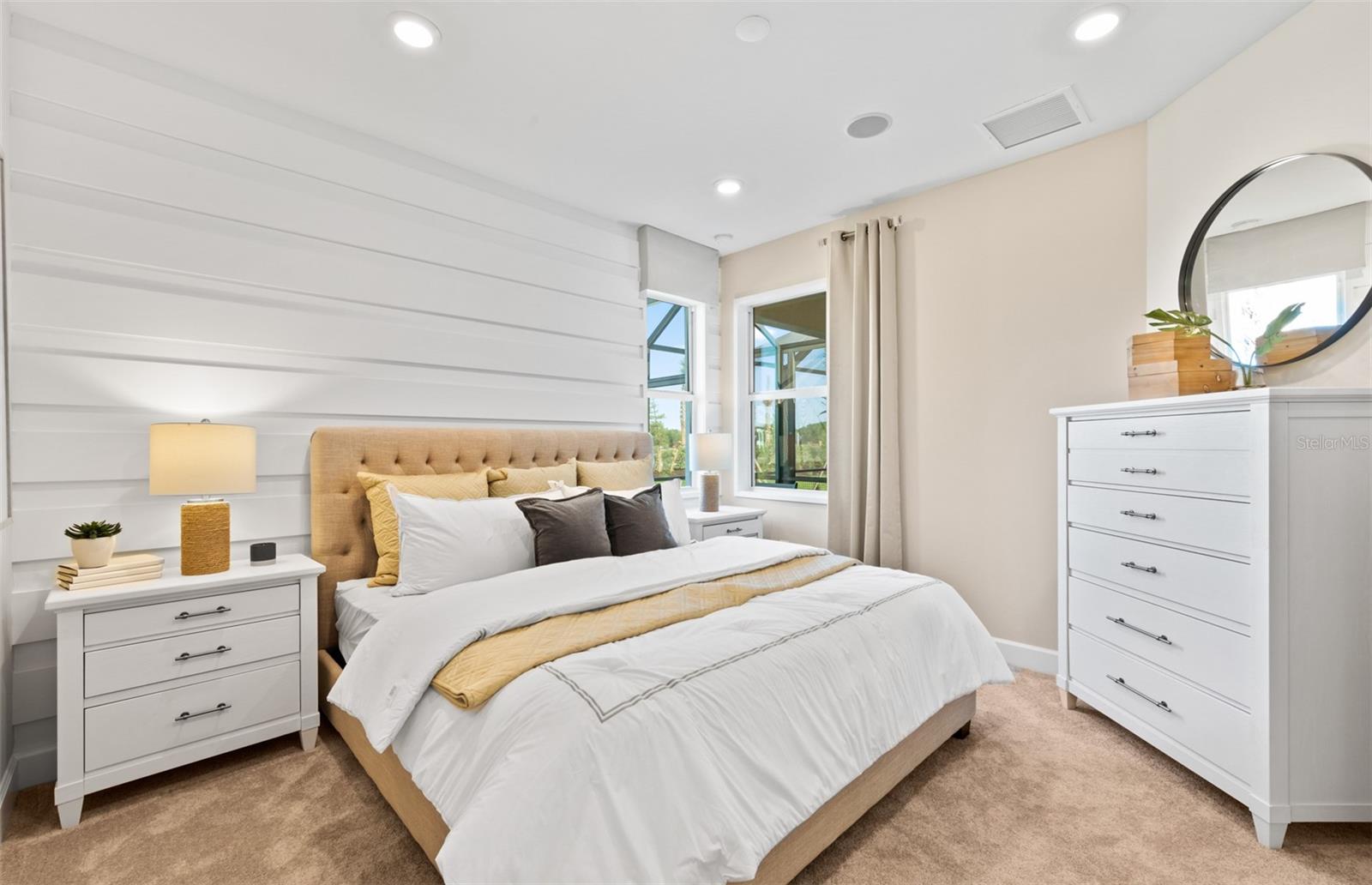 Image 21 of 39 For 27153 Capri Shores Circle