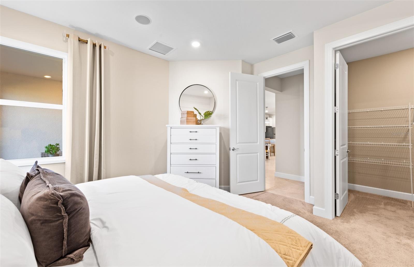 Image 22 of 39 For 27153 Capri Shores Circle