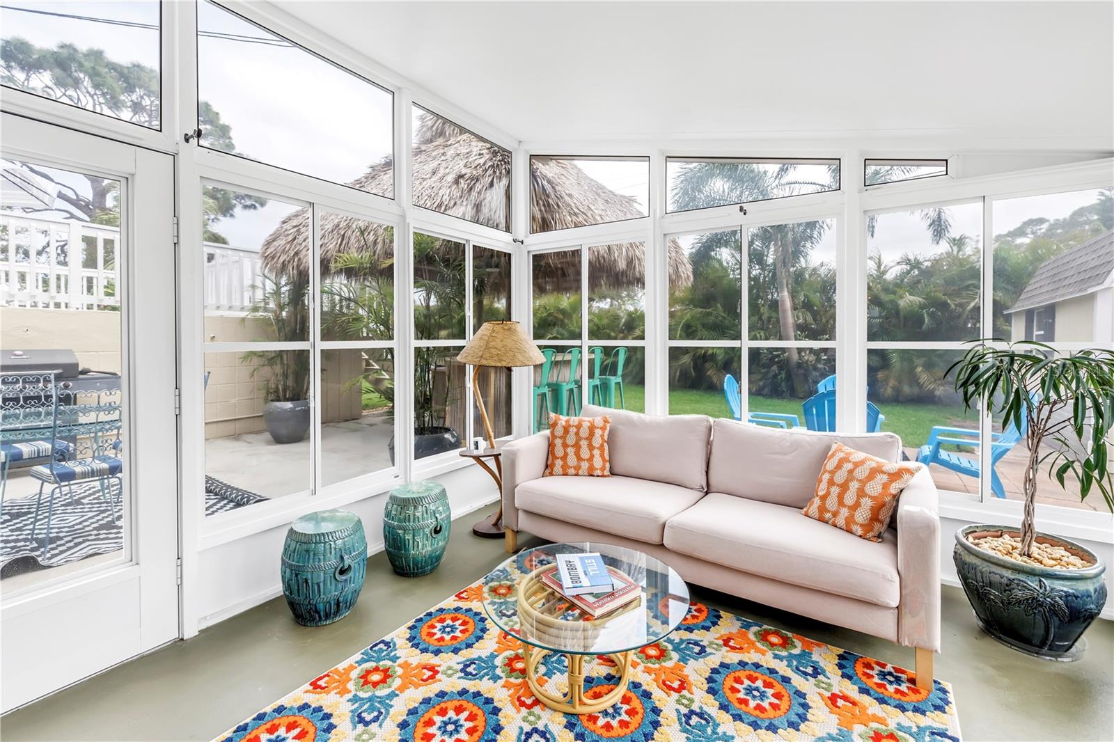 Listing photo id 19 for 6630 Gulfport Boulevard S