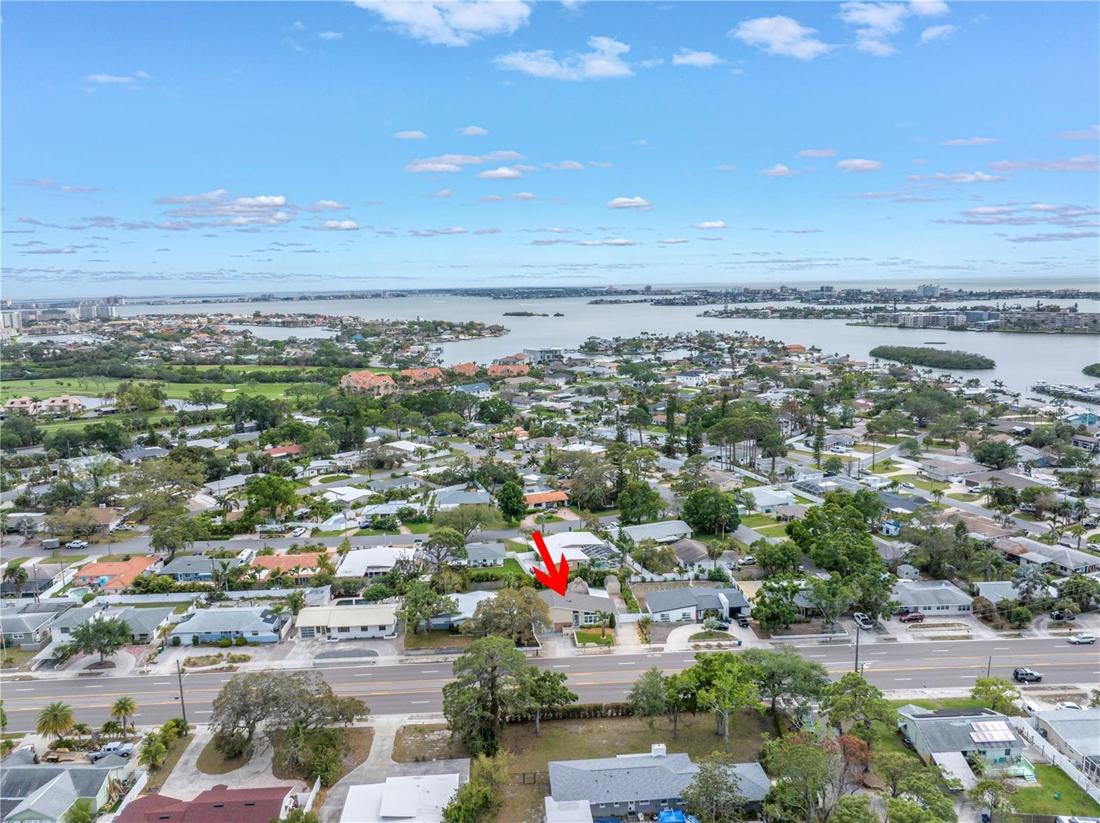 Listing photo id 58 for 6630 Gulfport Boulevard S