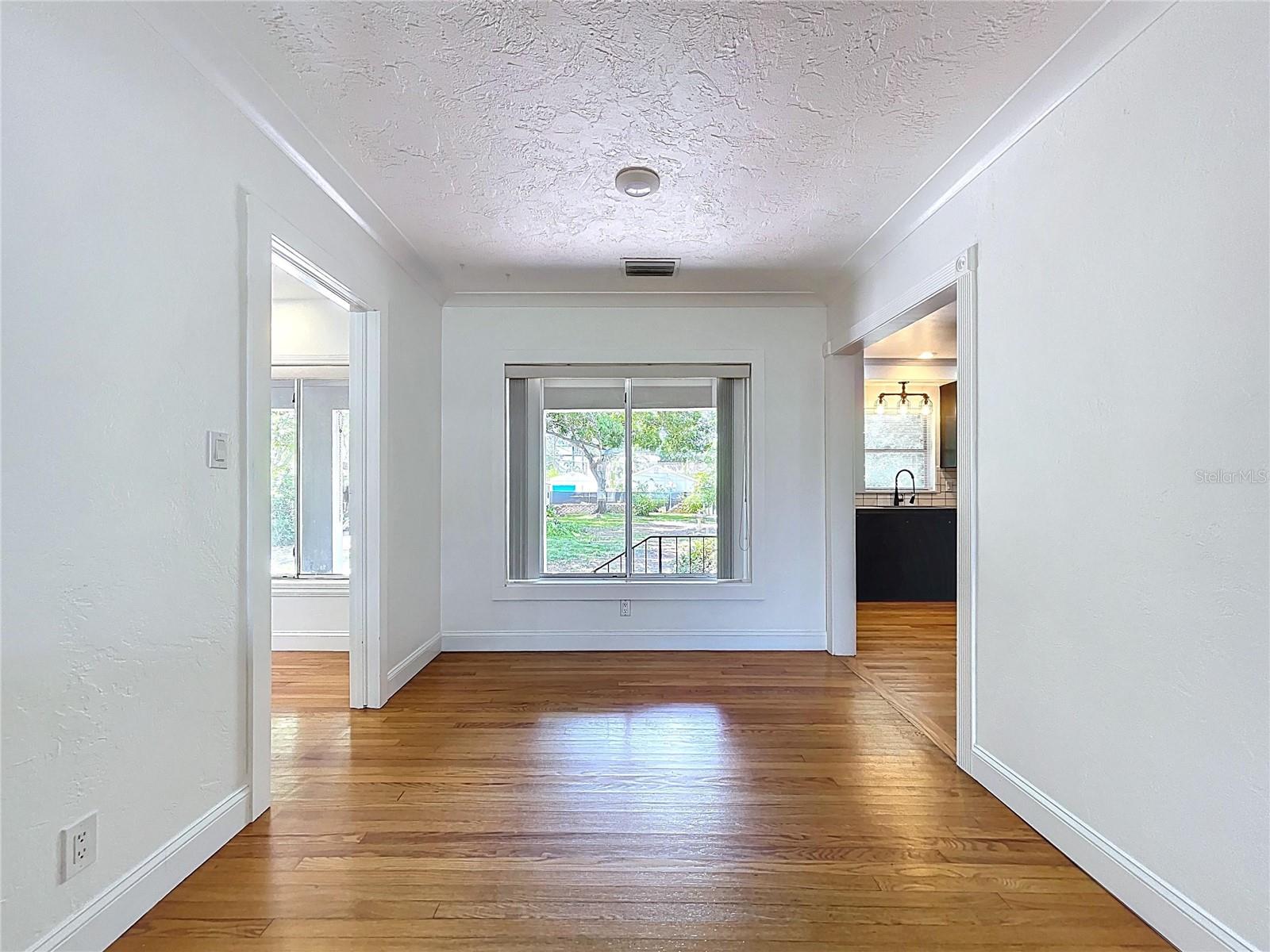 Image 15 of 63 For 6920 Bougainvilla Avenue S