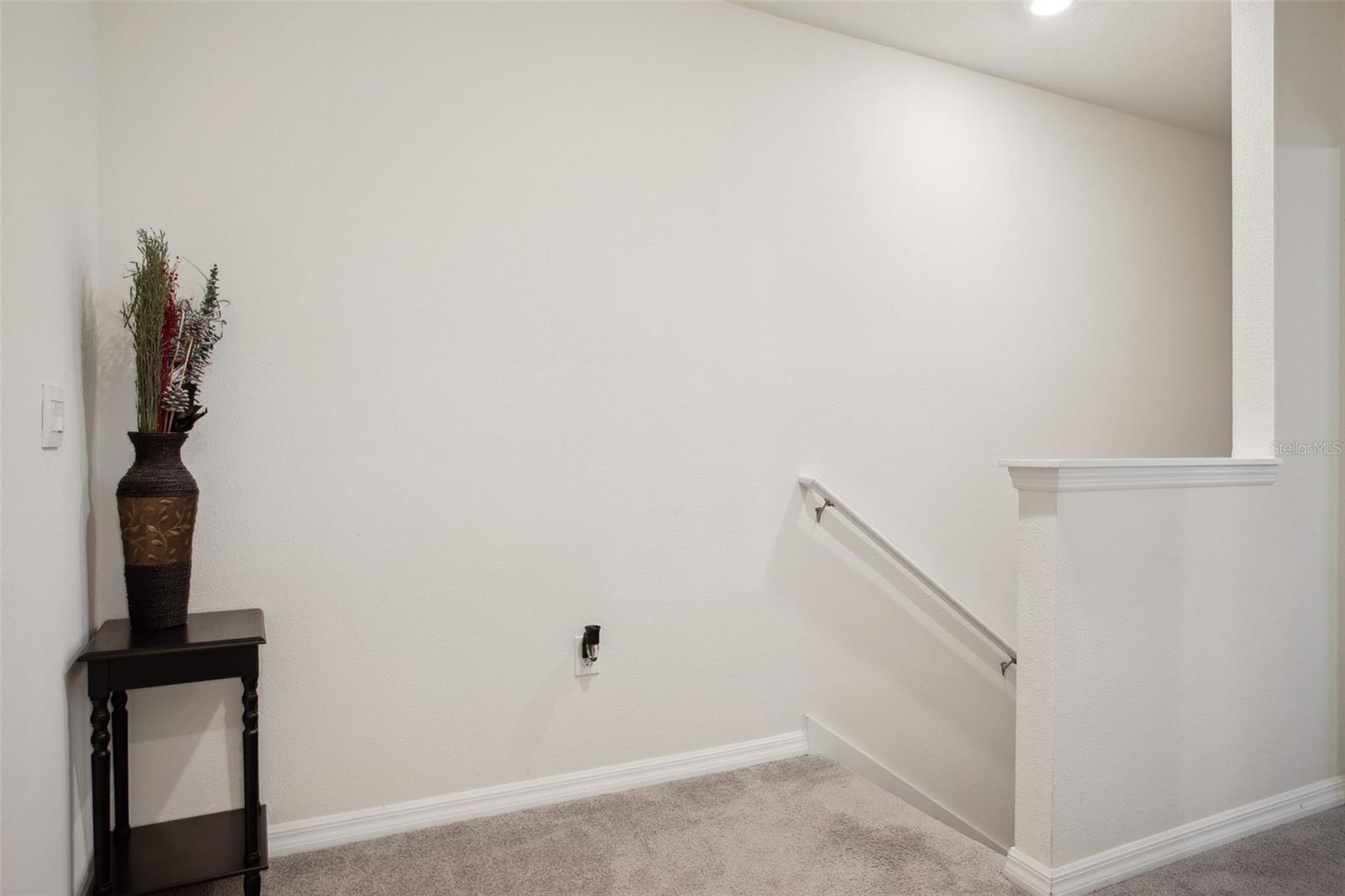 Image 13 of 31 For 33083 Frosted Clover Way