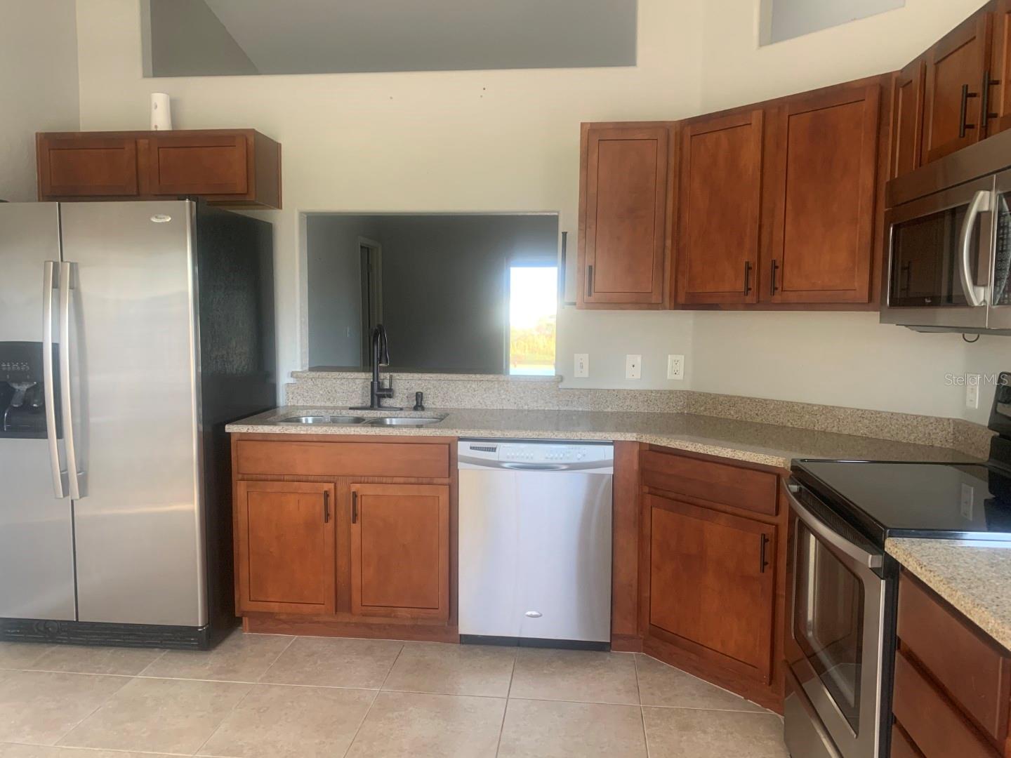 Listing photo id 12 for 10540 Carloway Hills Drive
