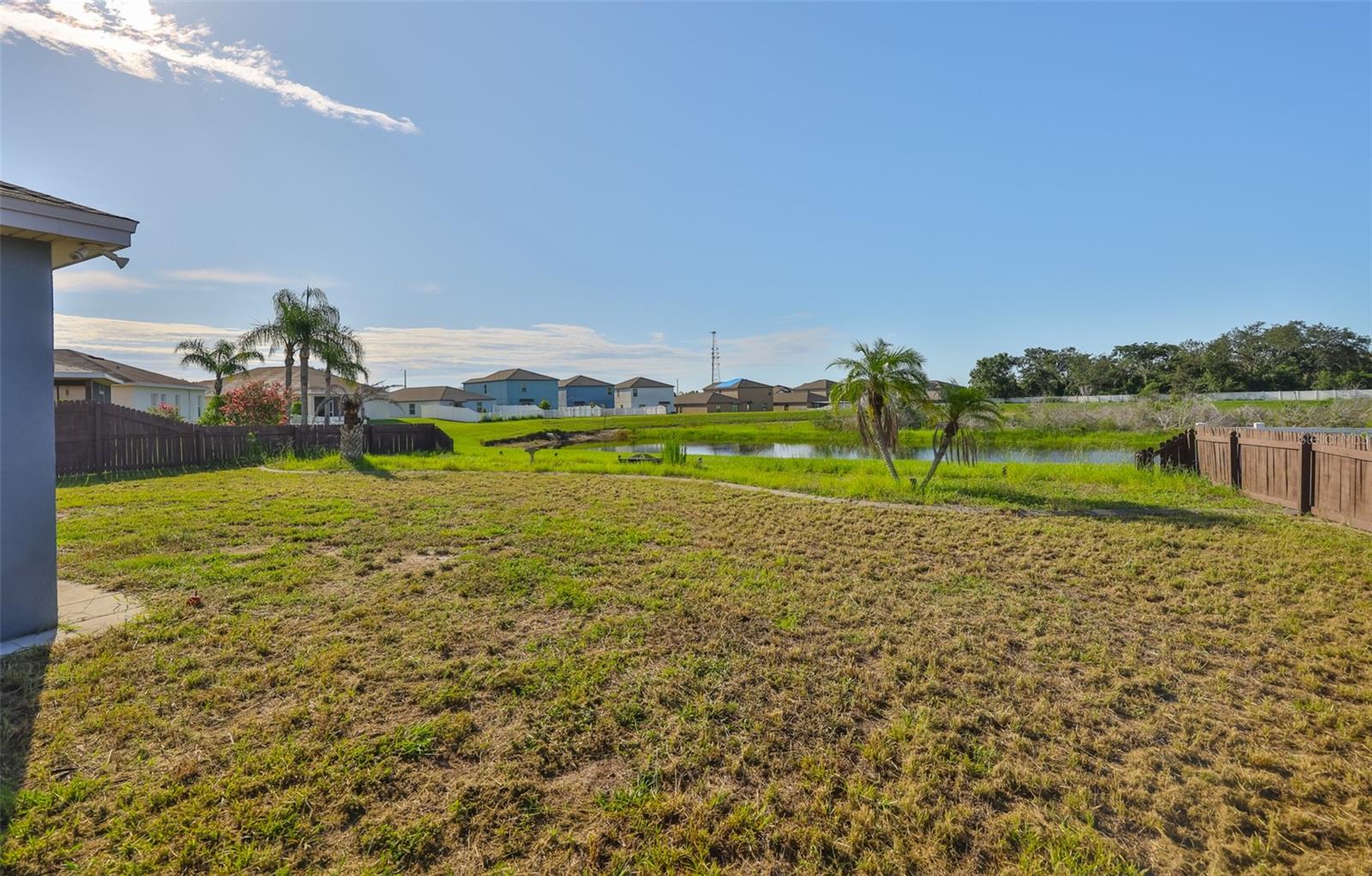 Listing photo id 28 for 10540 Carloway Hills Drive