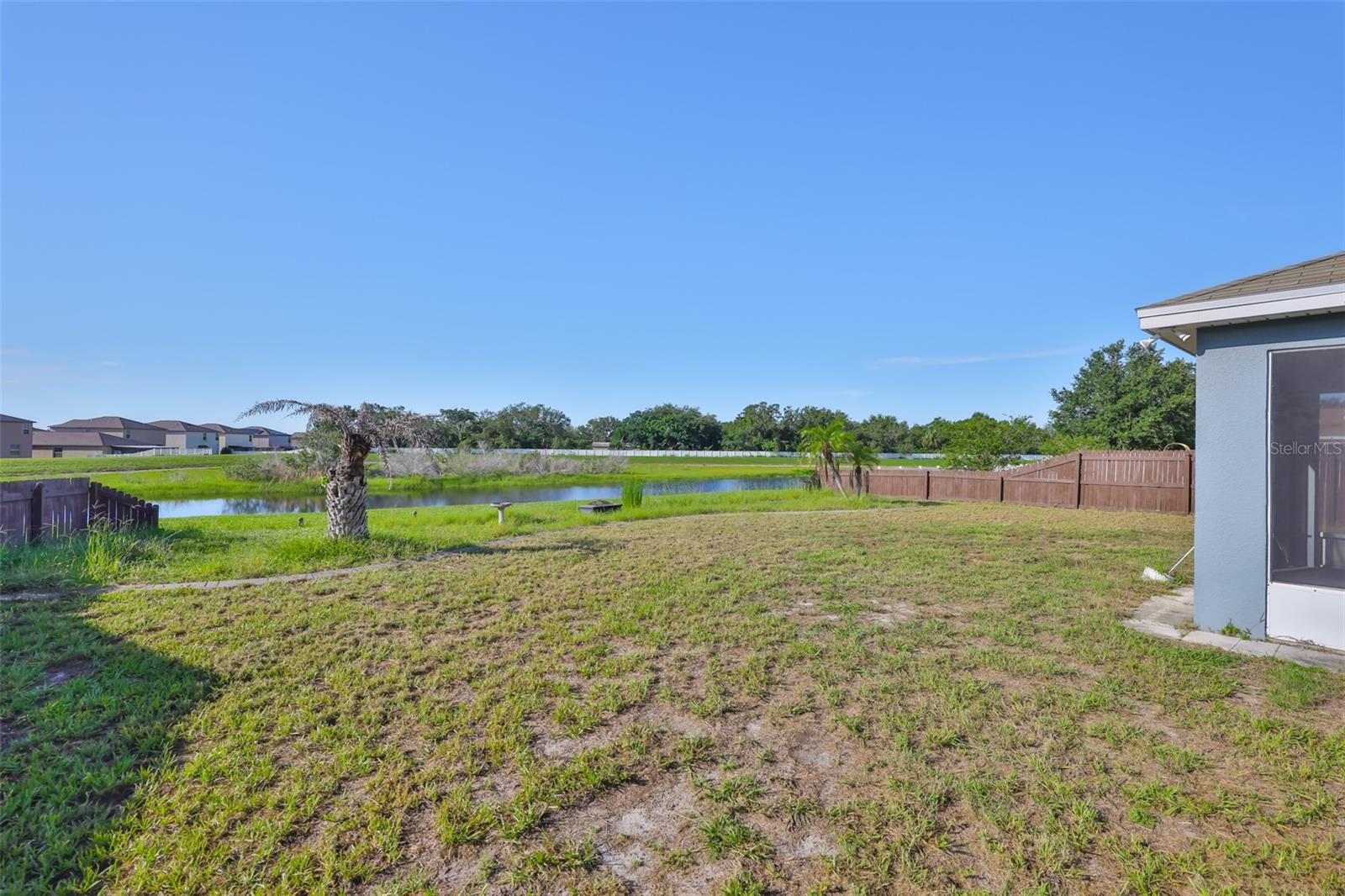 Listing photo id 29 for 10540 Carloway Hills Drive