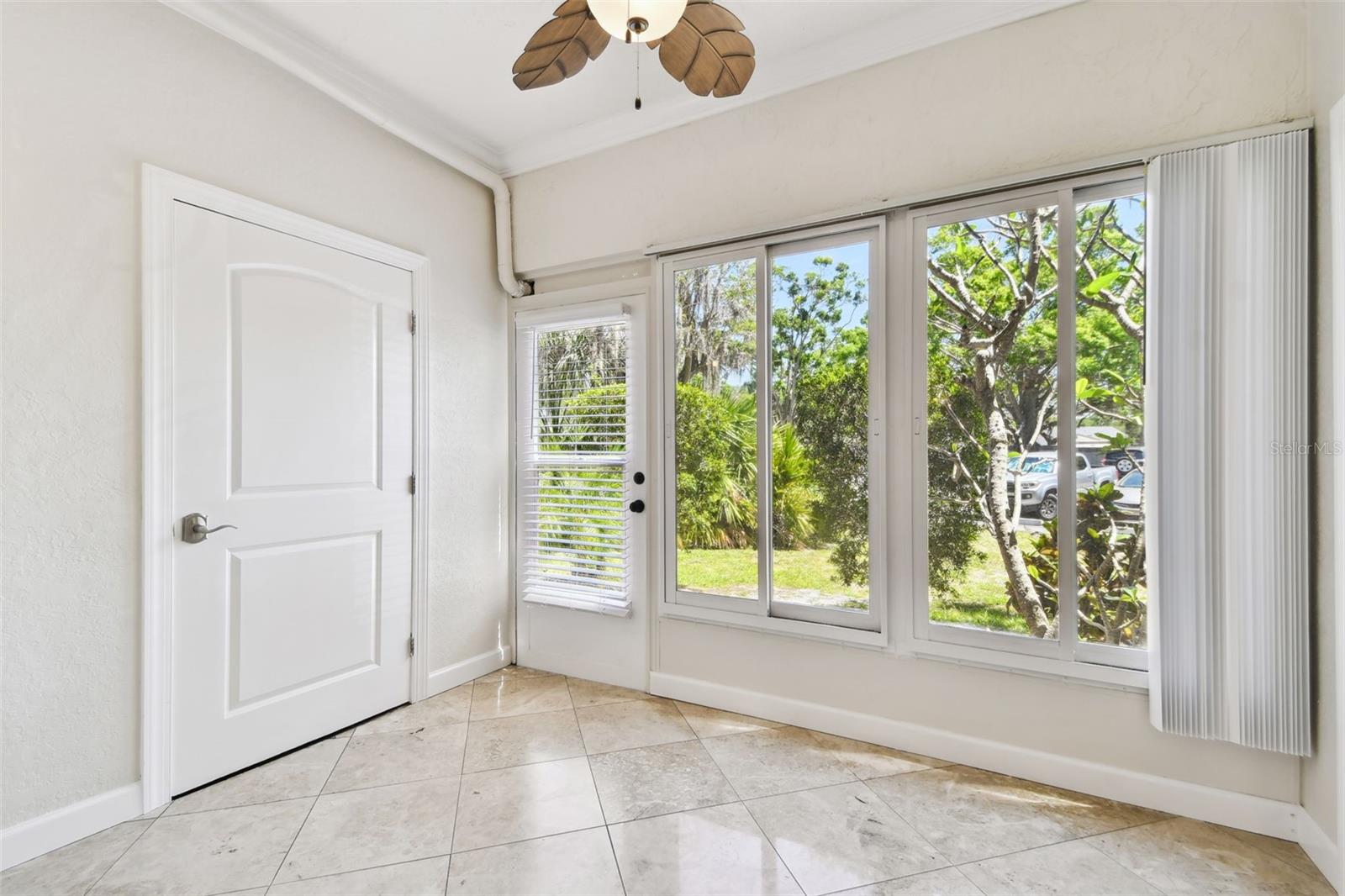 Image 16 of 48 For 2650 Countryside Boulevard B-110