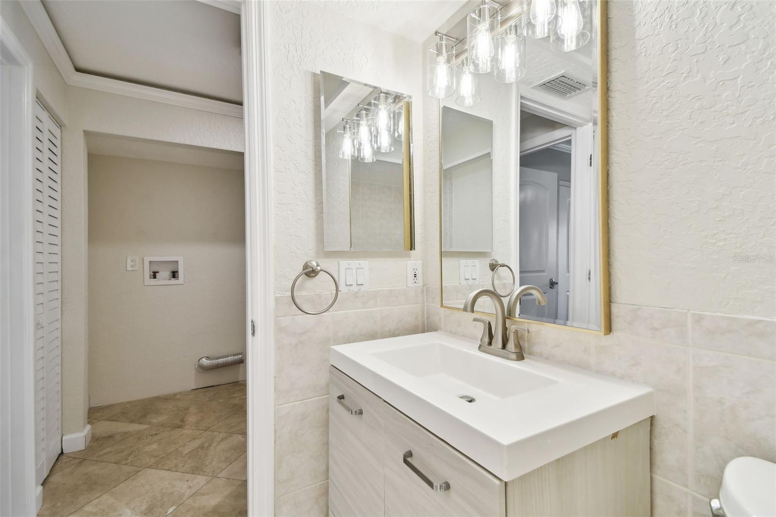 Image 34 of 48 For 2650 Countryside Boulevard B-110