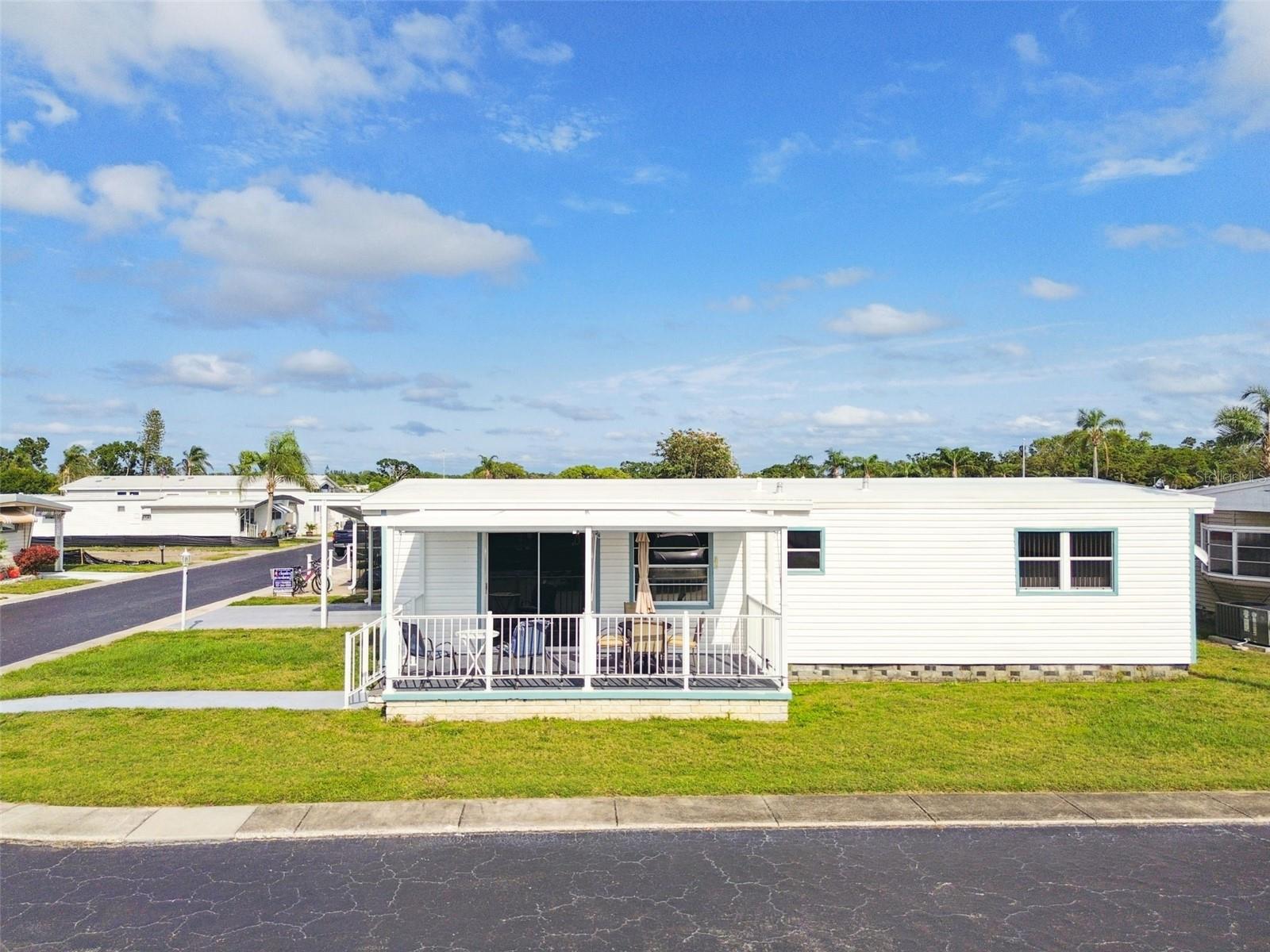 Image 48 of 84 For 12651 Seminole Boulevard 1i