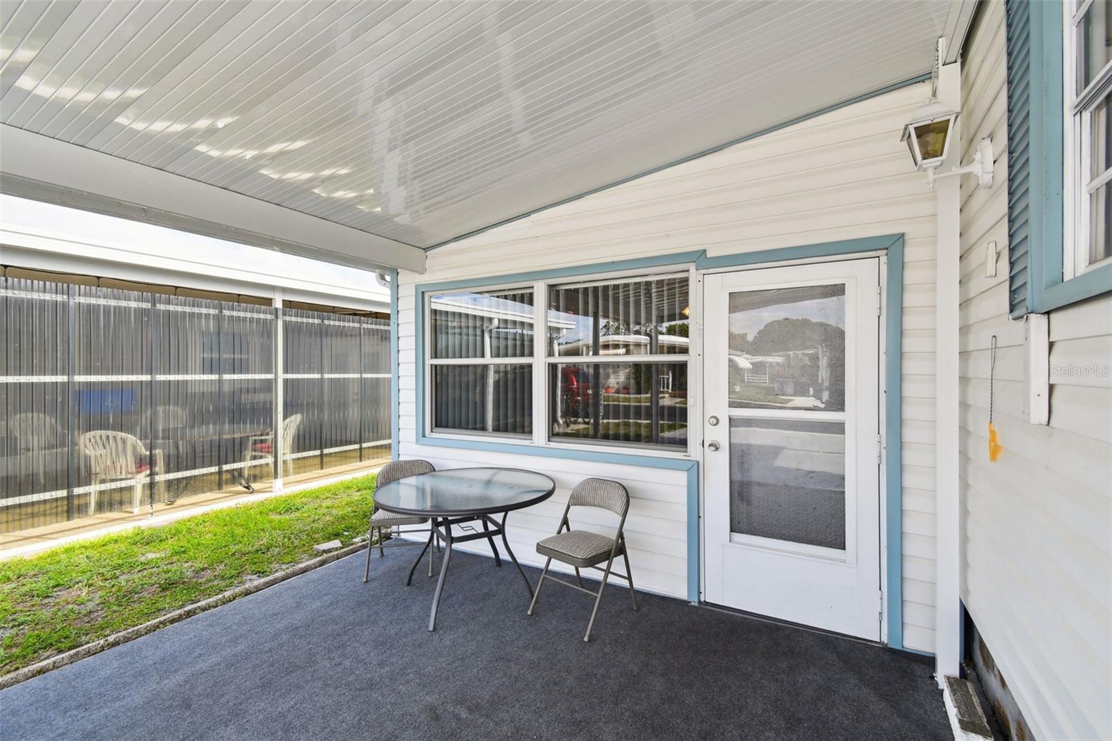 Image 8 of 84 For 12651 Seminole Boulevard 1i