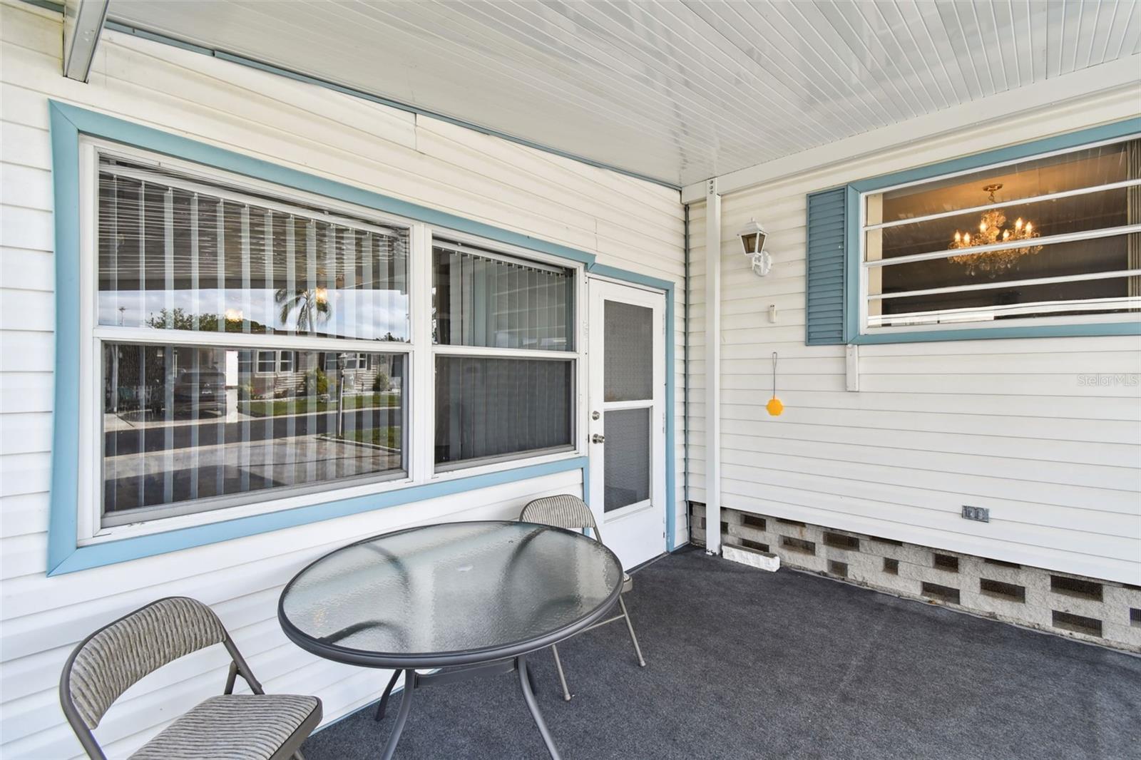 Image 9 of 84 For 12651 Seminole Boulevard 1i