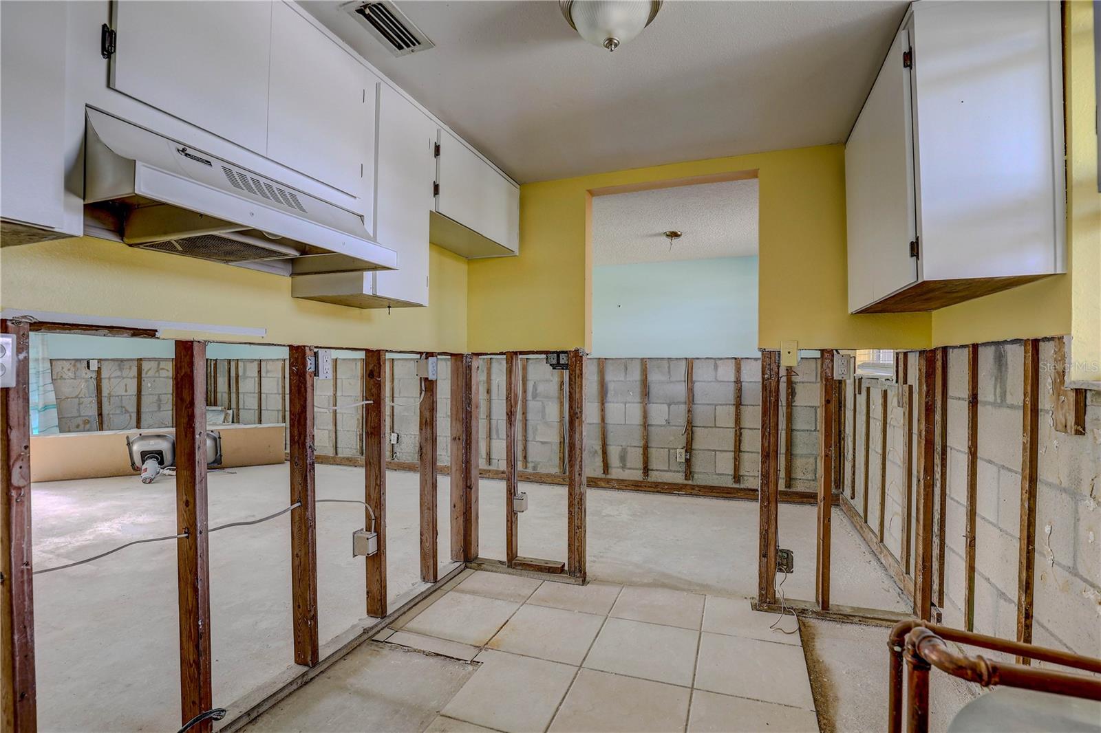 Listing photo id 14 for 8440 Old Post Road 104
