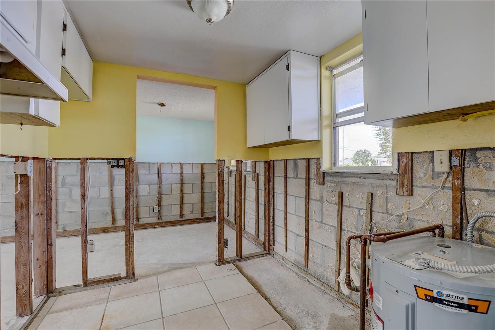 Listing photo id 15 for 8440 Old Post Road 104