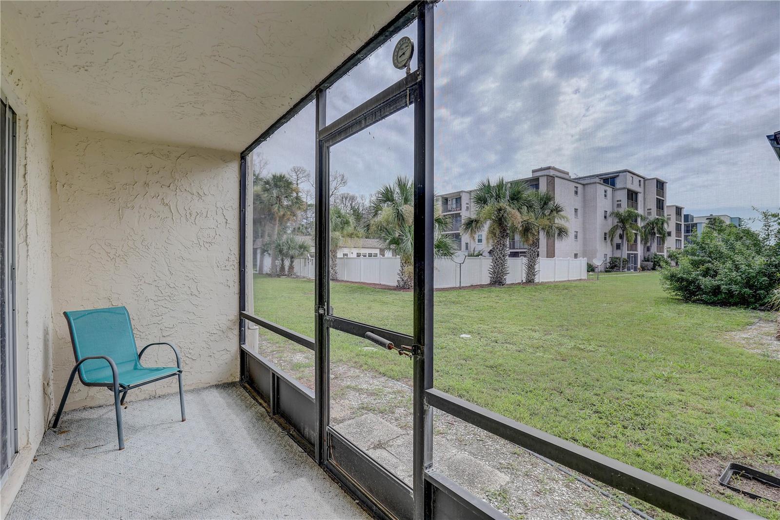Listing photo id 27 for 8440 Old Post Road 104