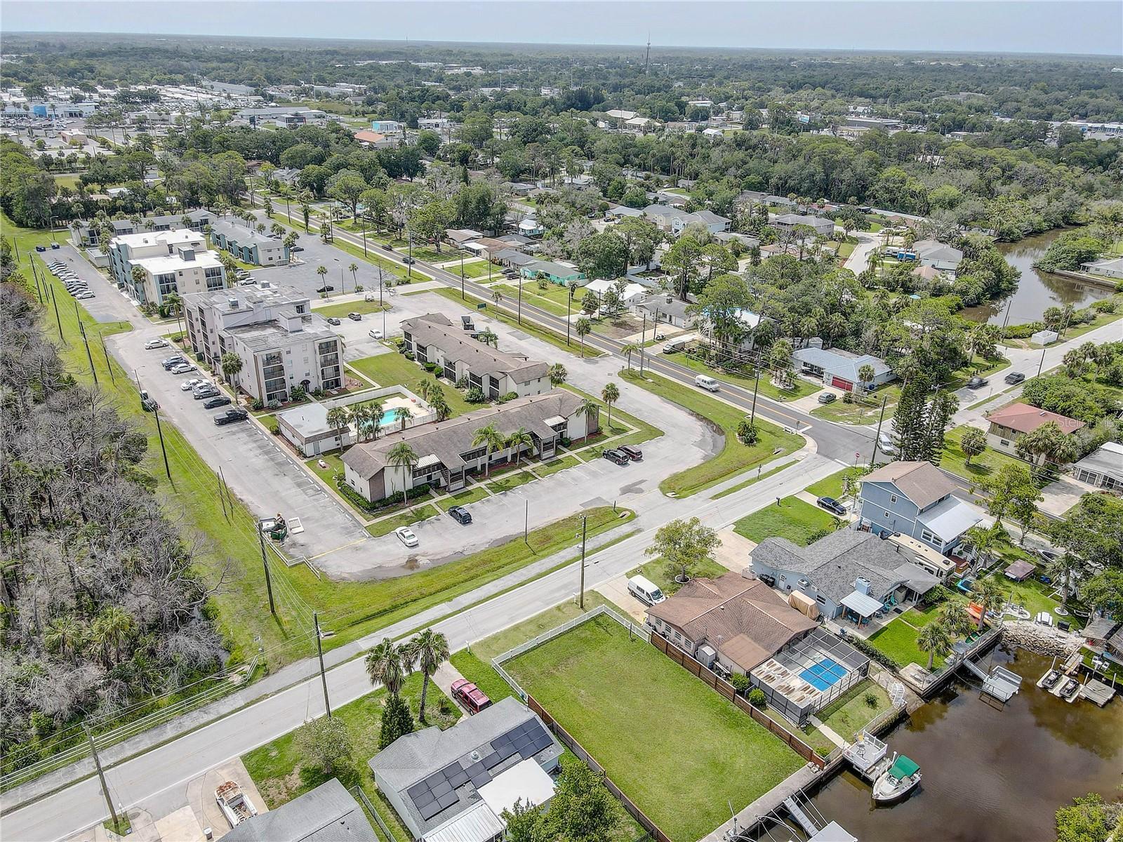 Listing photo id 34 for 8440 Old Post Road 104