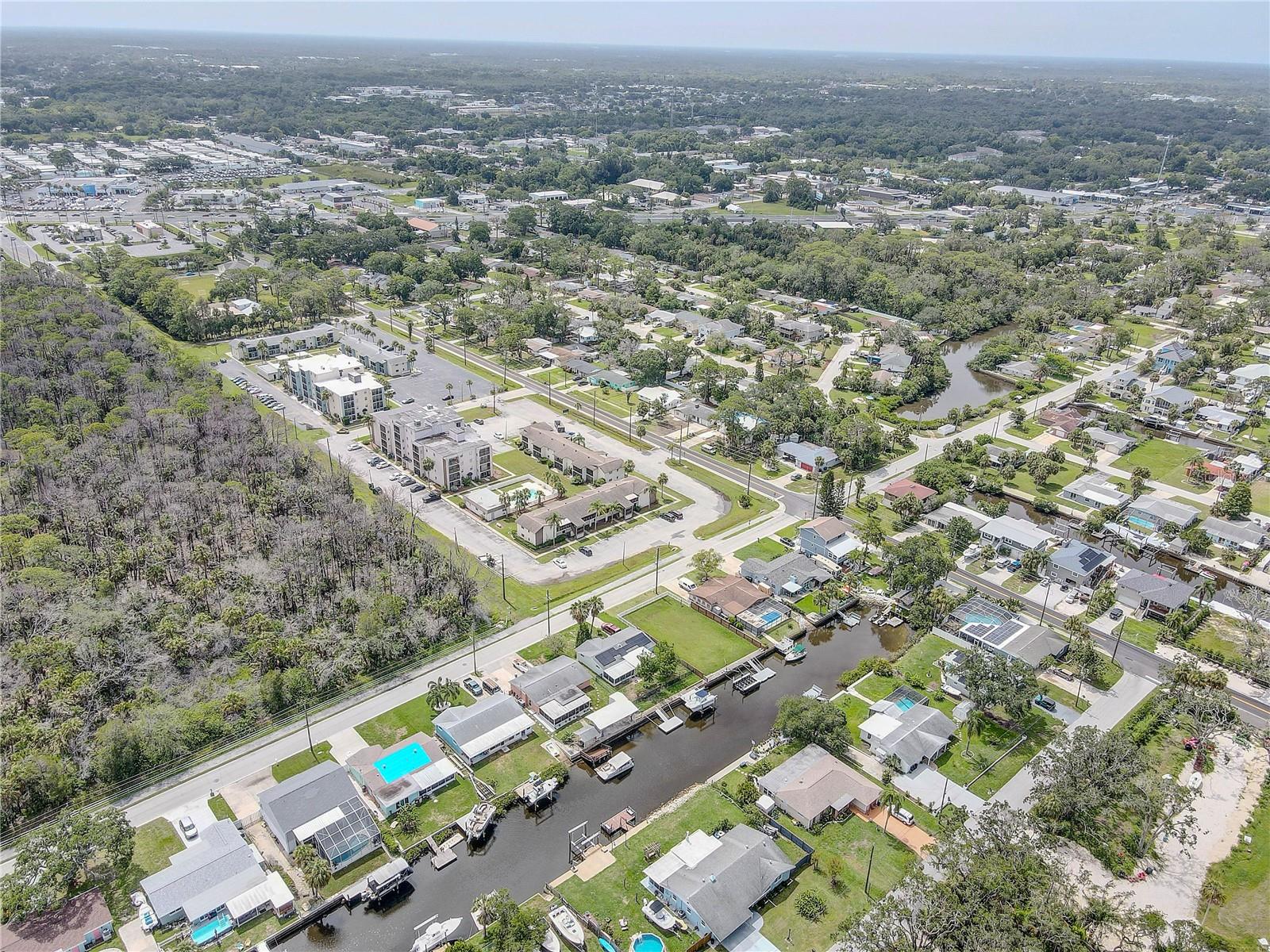 Listing photo id 38 for 8440 Old Post Road 104
