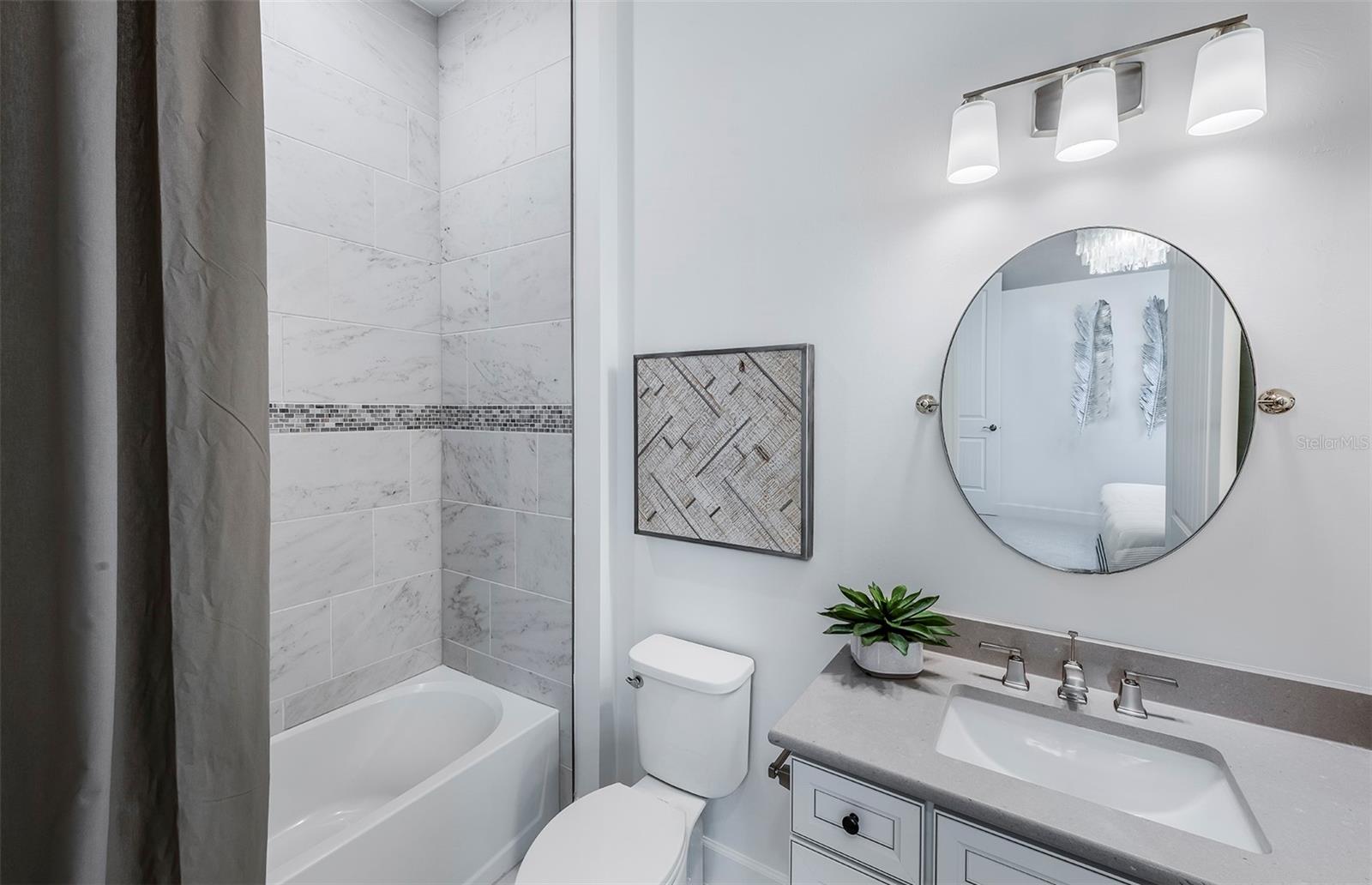Image 17 of 29 For 27052 Paradise Shores Drive