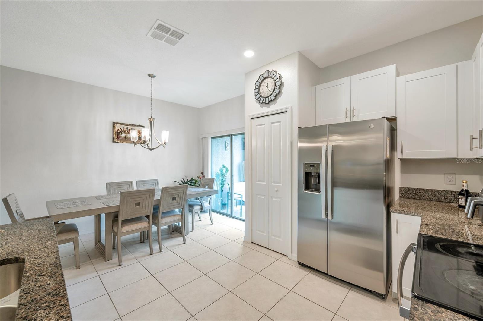 Image 18 of 60 For 2574 Charlan Court