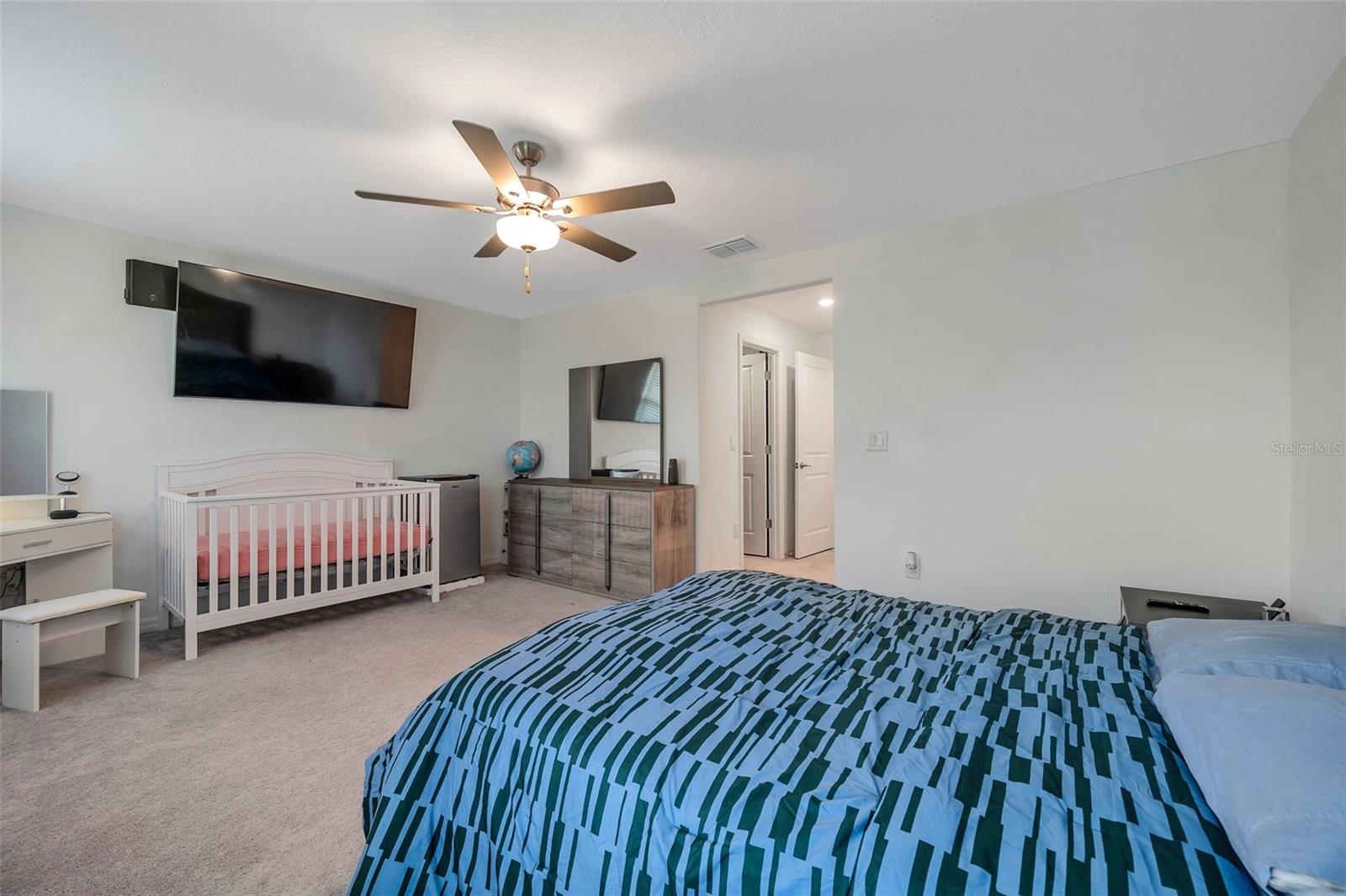 Image 27 of 60 For 2574 Charlan Court