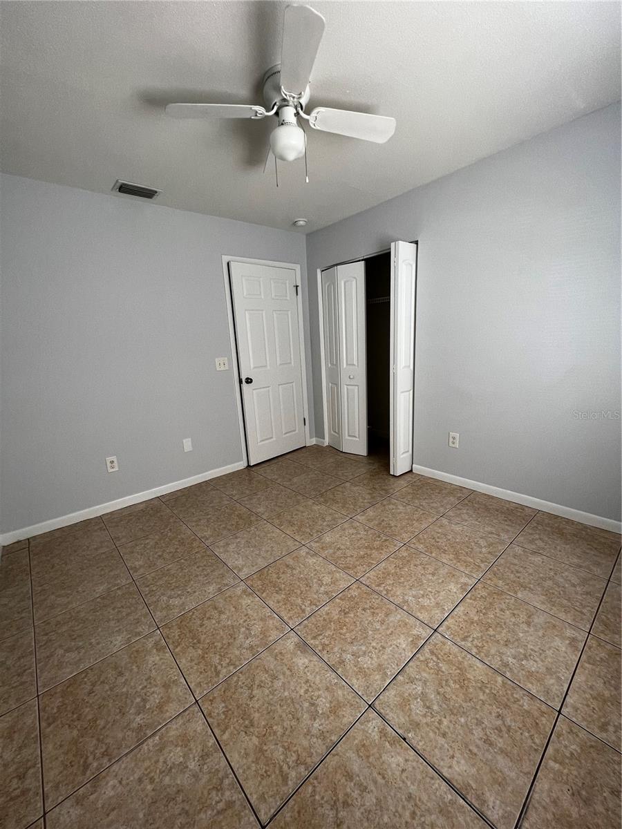 Image 7 of 12 For 950 Beltrees Street V