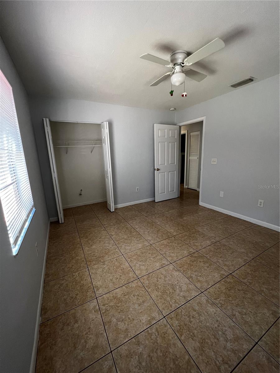 Image 8 of 12 For 950 Beltrees Street V