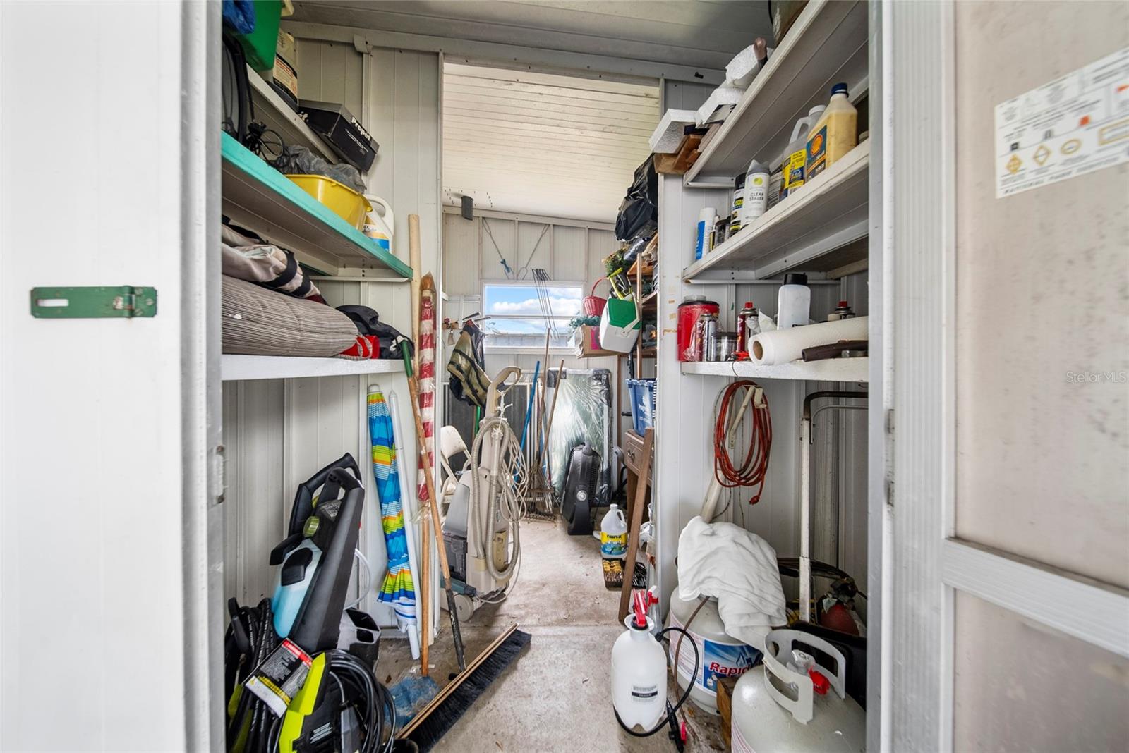 Image 16 of 26 For 11047 102nd Way 203