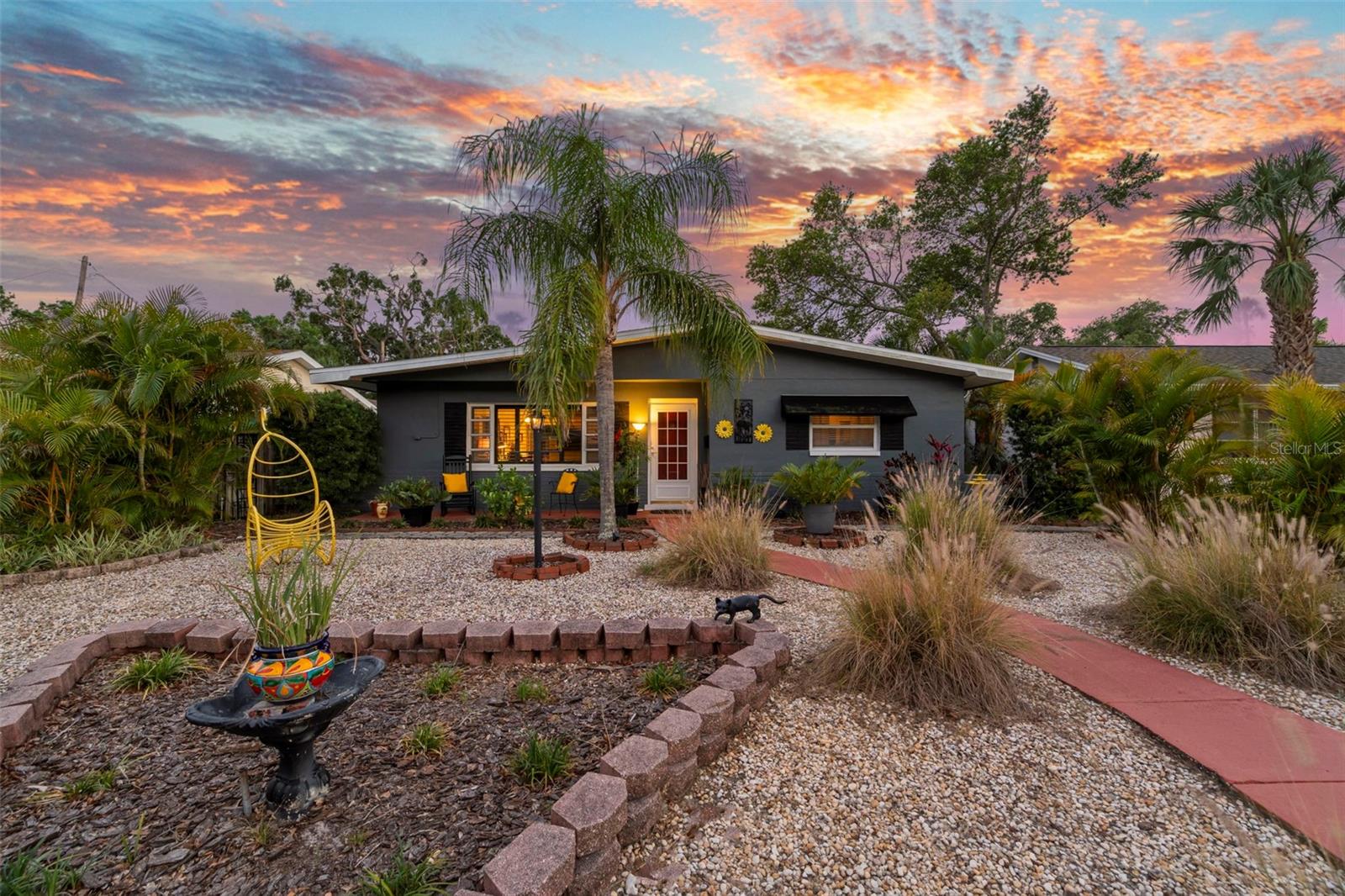Details for 230 32nd Avenue N, ST PETERSBURG, FL 33704