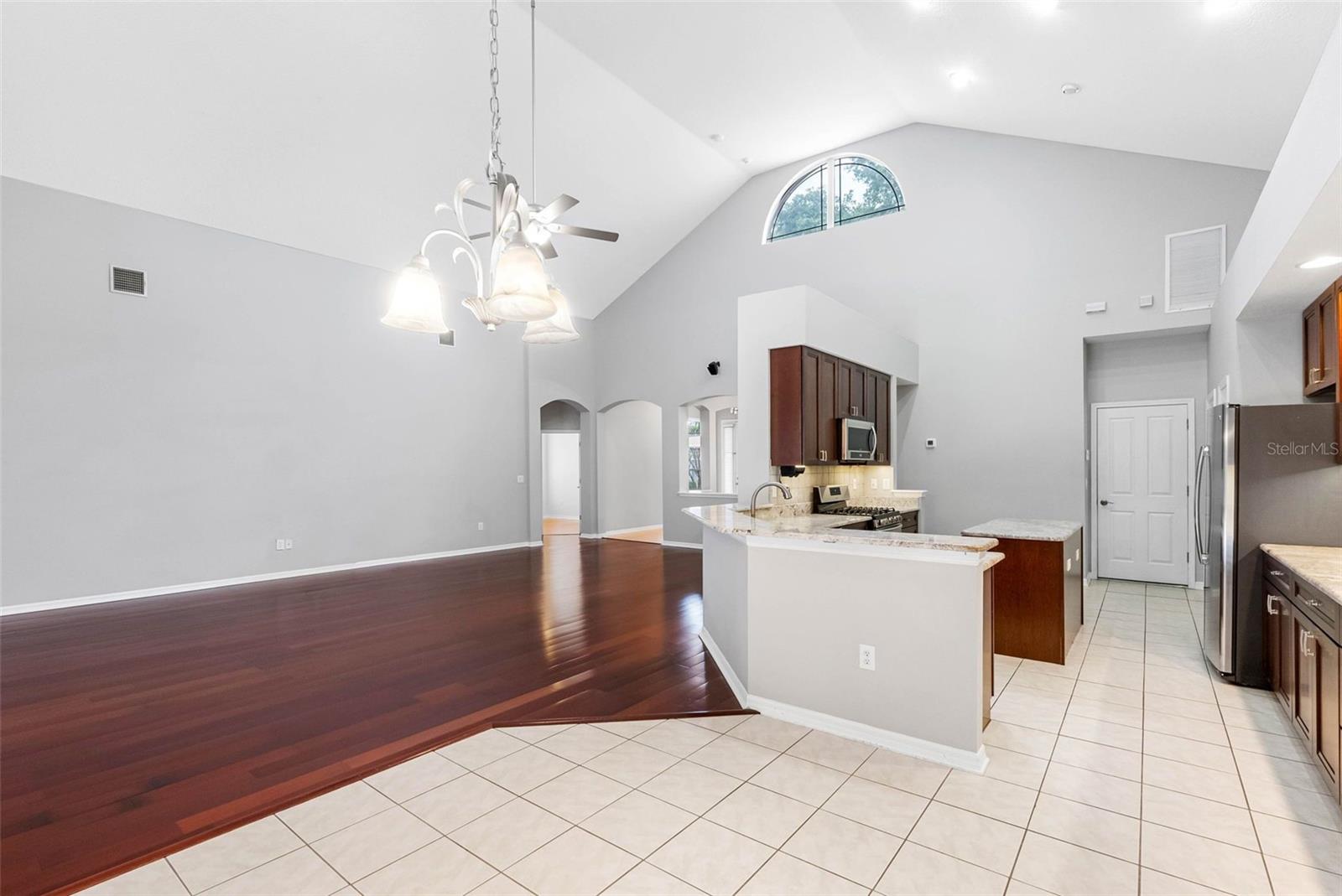 Image 18 of 57 For 16522 Ivy Lake Drive
