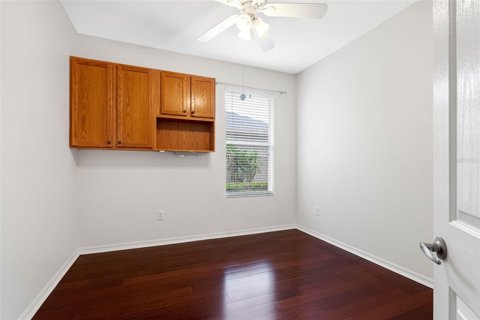 Image 41 of 57 For 16522 Ivy Lake Drive