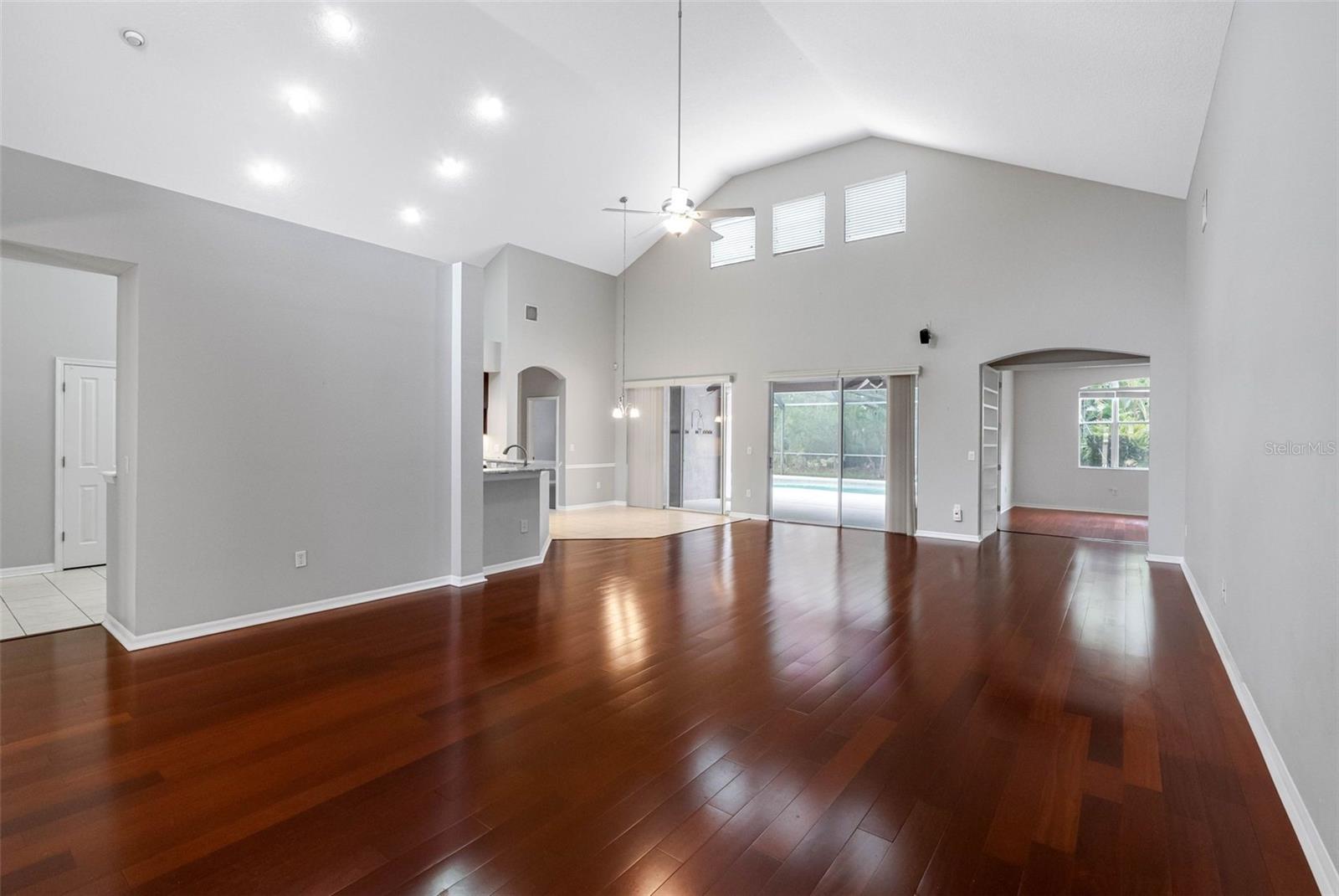 Image 6 of 57 For 16522 Ivy Lake Drive