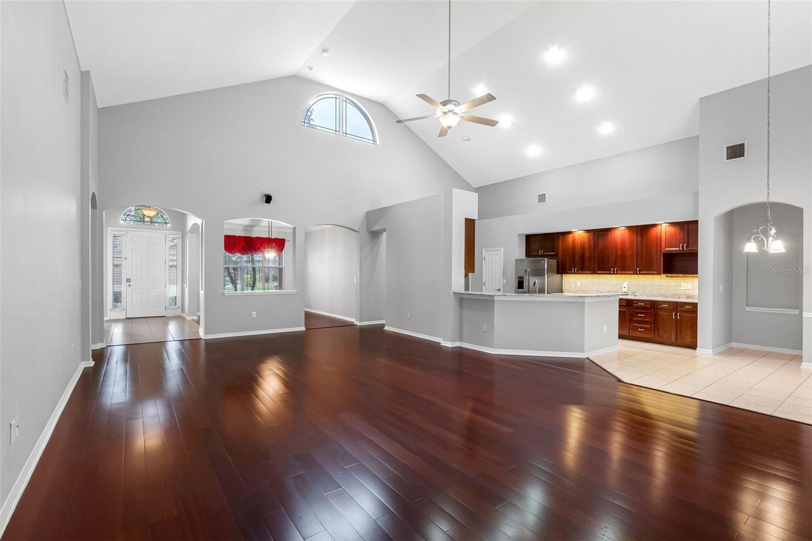 Image 9 of 57 For 16522 Ivy Lake Drive