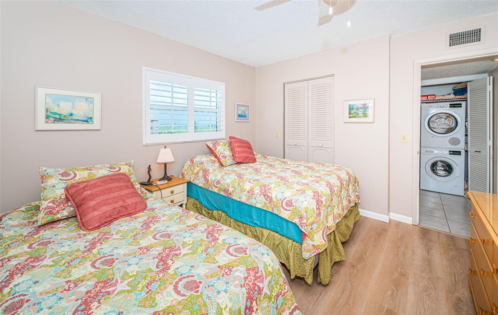 Image 27 of 85 For 18650 Gulf Boulevard 601