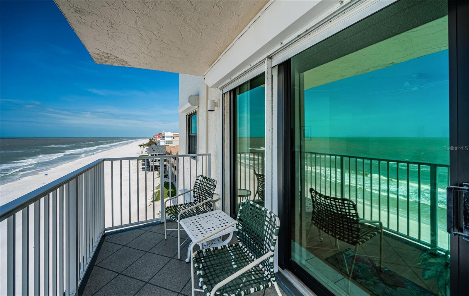Image 35 of 85 For 18650 Gulf Boulevard 601
