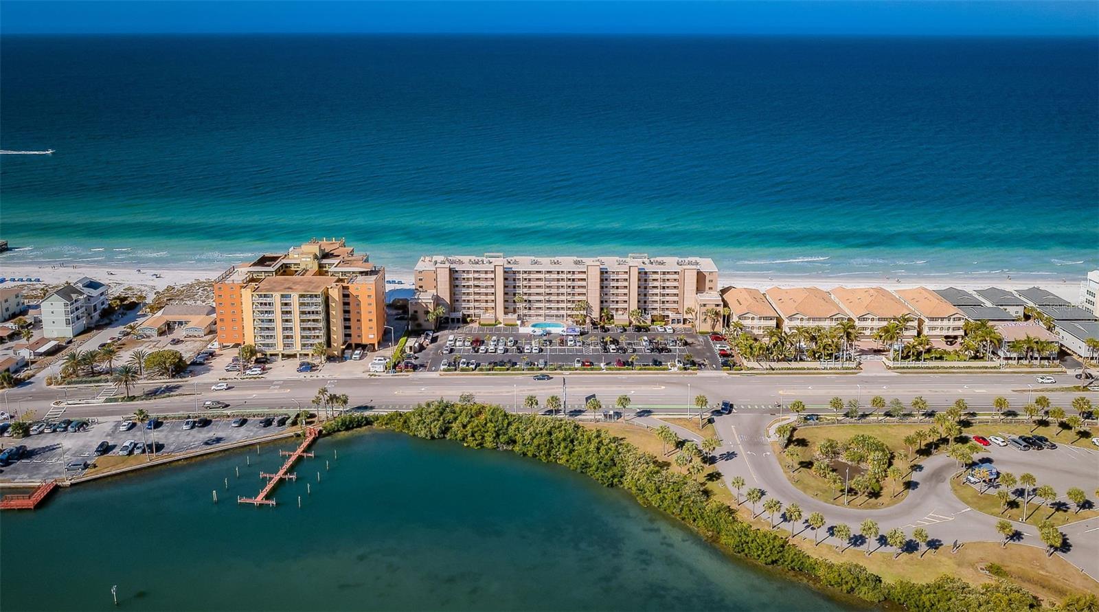 Image 47 of 85 For 18650 Gulf Boulevard 601