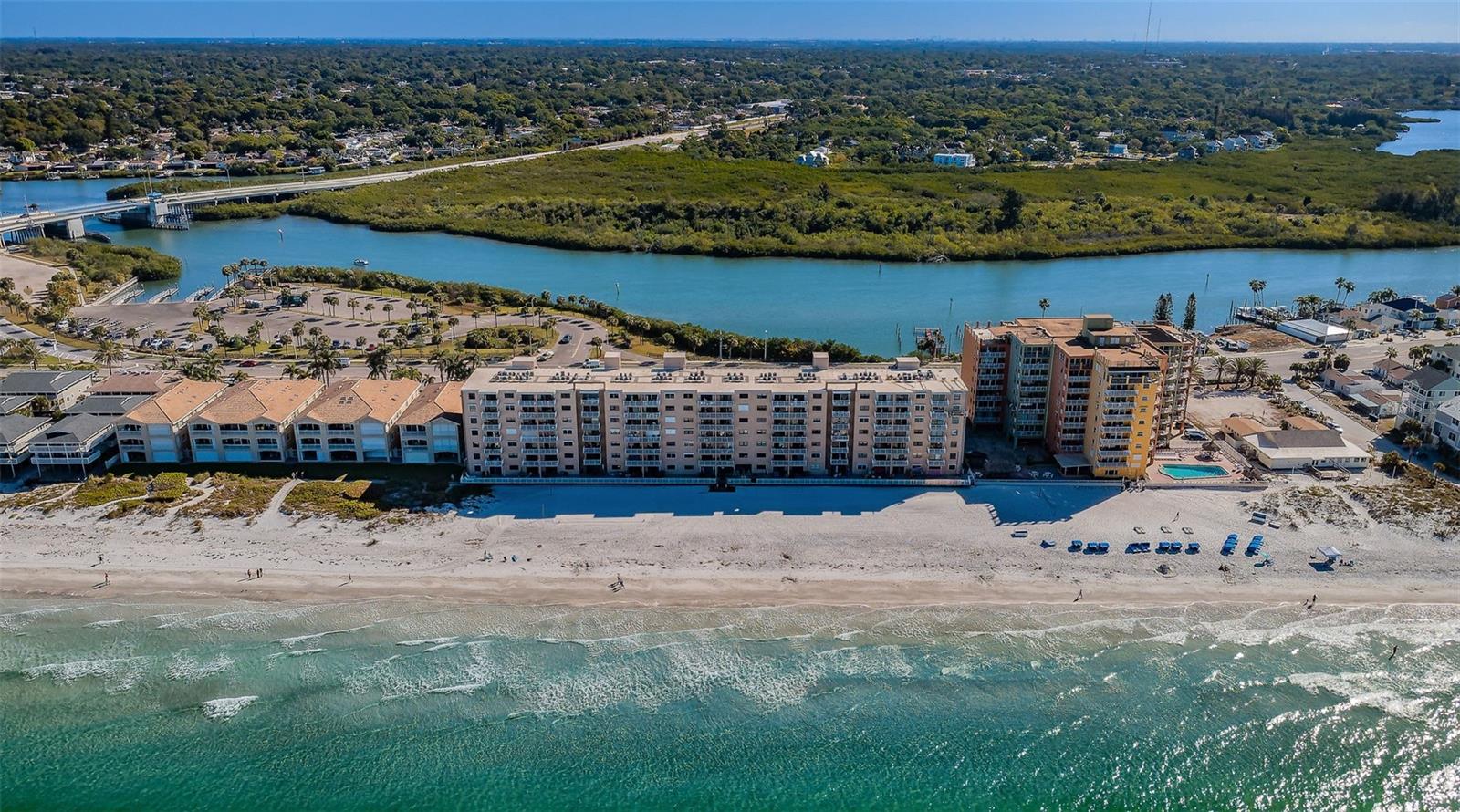 Image 60 of 85 For 18650 Gulf Boulevard 601