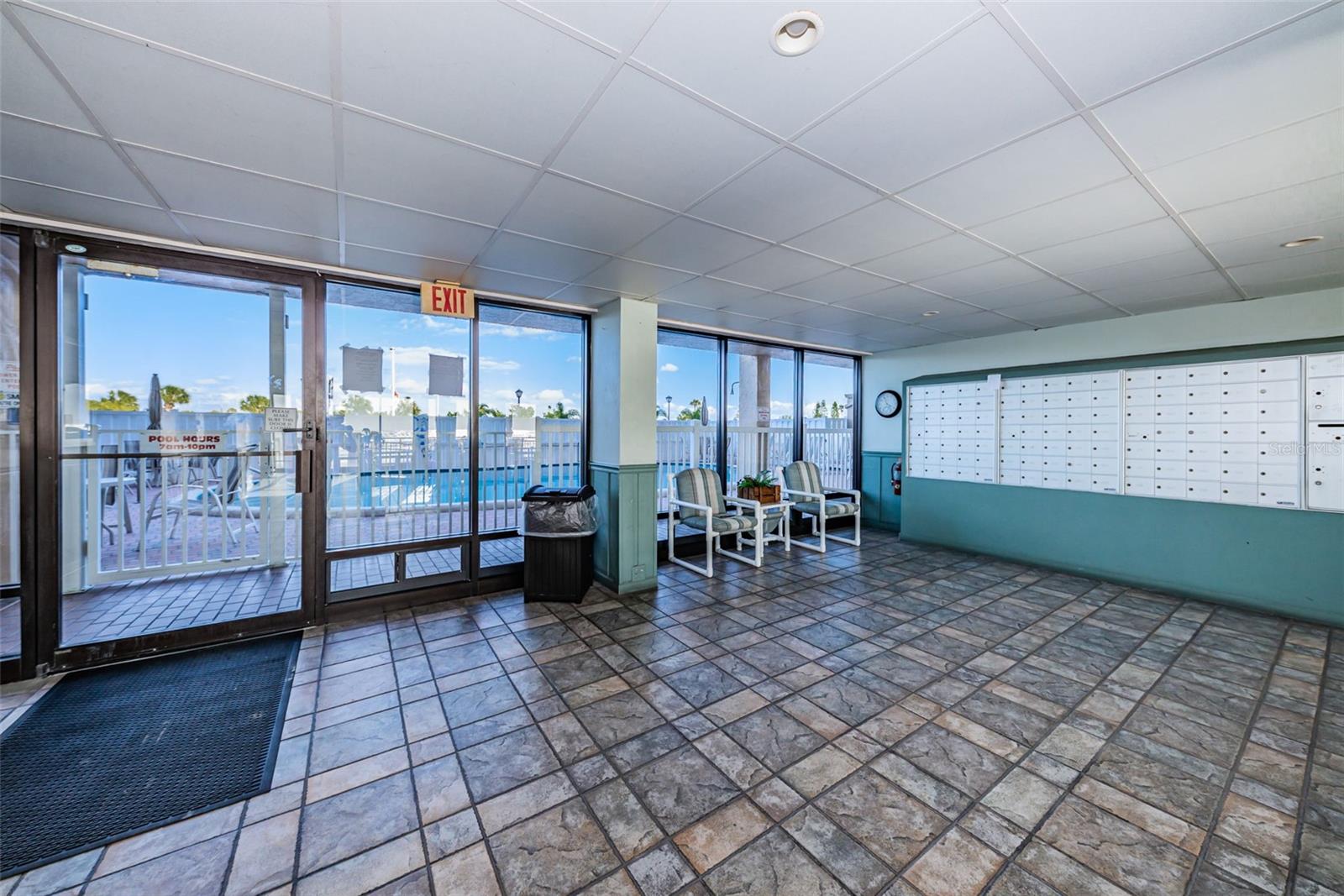 Image 73 of 85 For 18650 Gulf Boulevard 601
