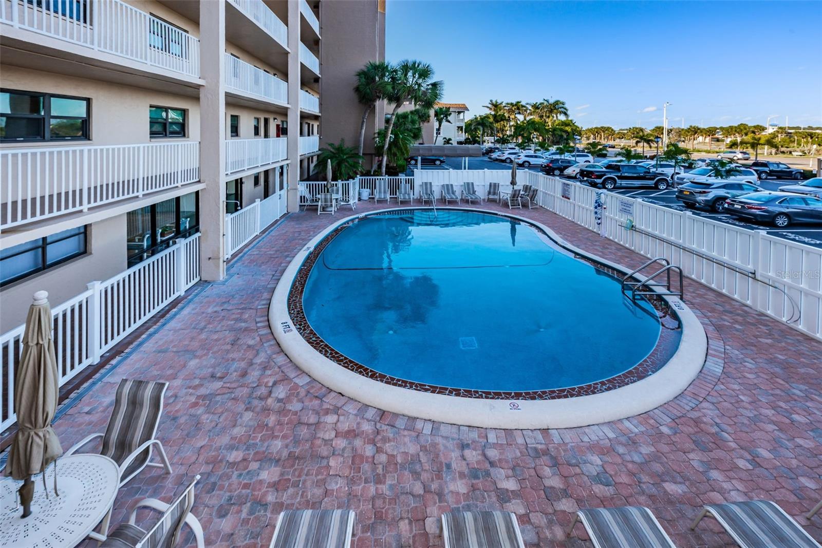 Image 83 of 85 For 18650 Gulf Boulevard 601