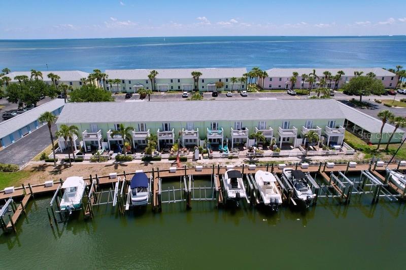 Image 15 of 44 For 4799 Coquina Key Drive Se