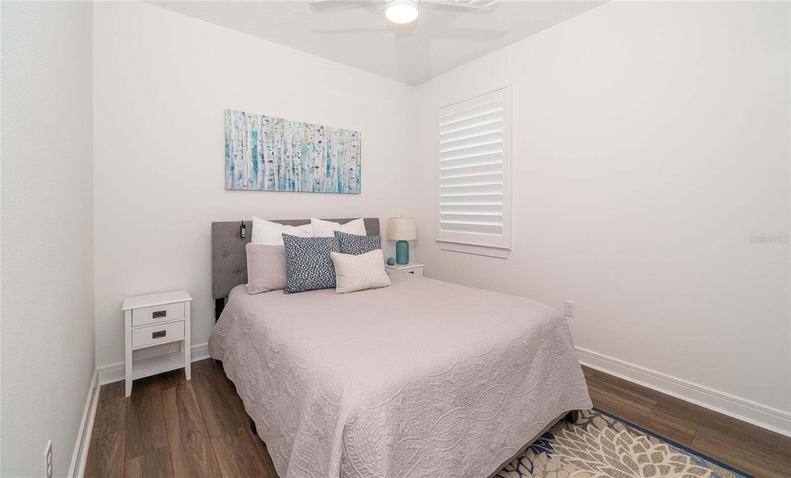 Listing photo id 10 for 5597 Bay Tide Court