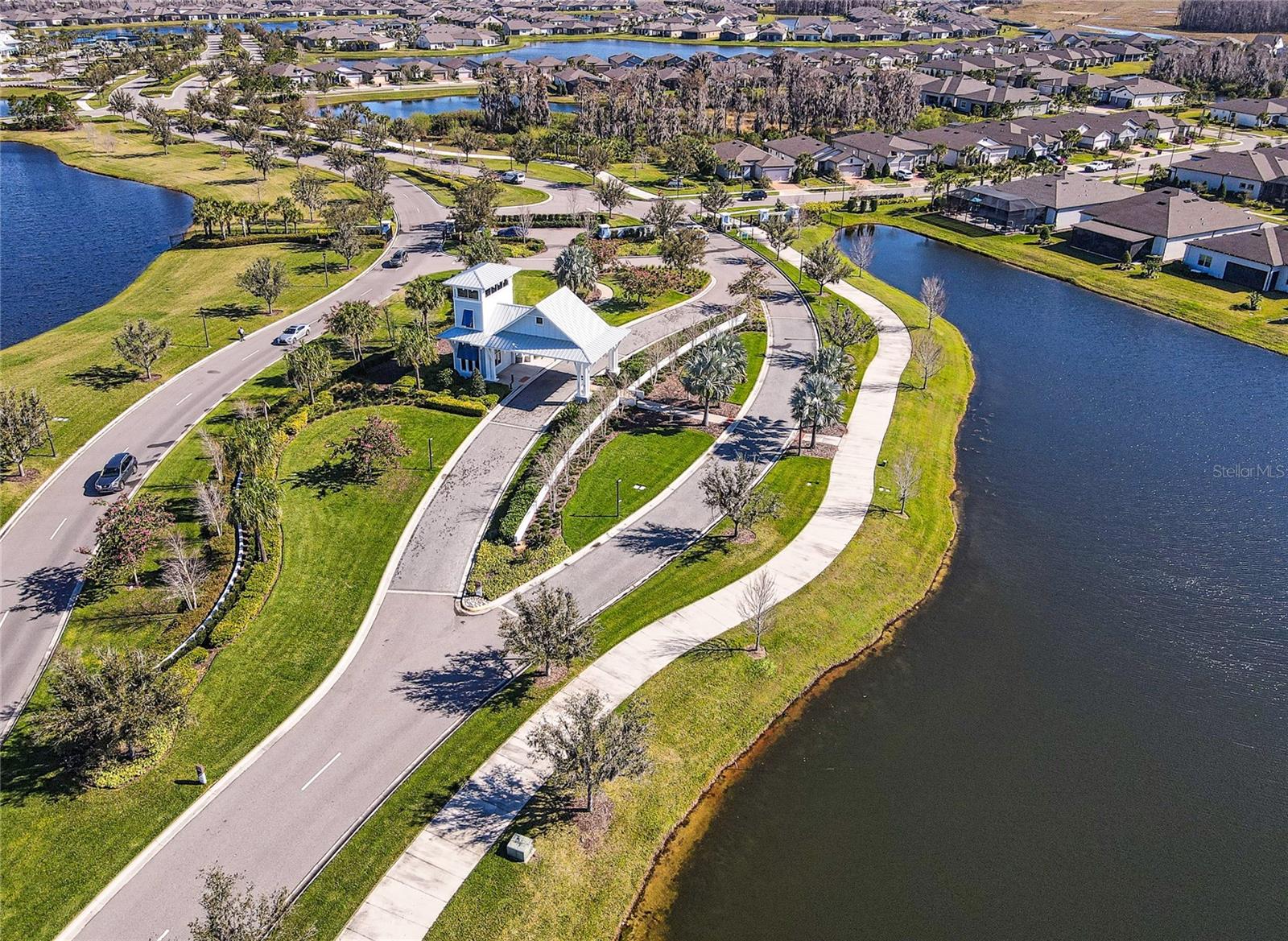 Listing photo id 15 for 5597 Bay Tide Court