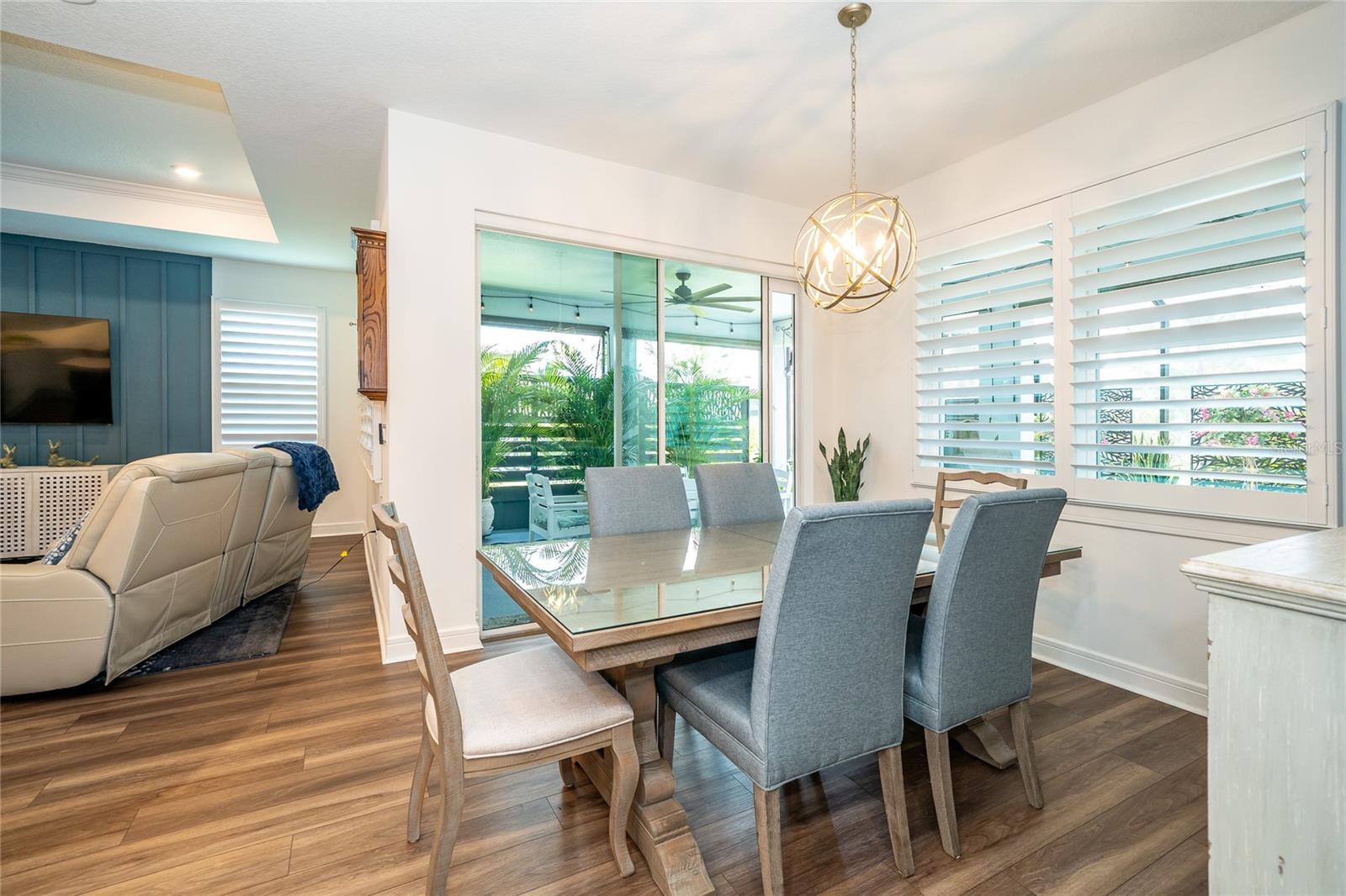 Listing photo id 32 for 5597 Bay Tide Court
