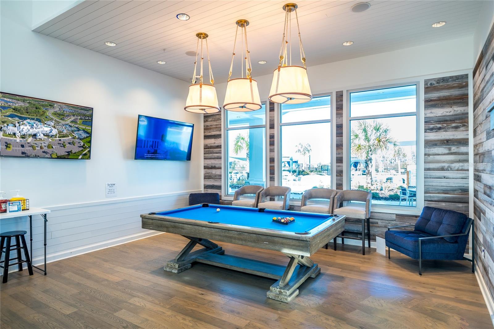 Listing photo id 44 for 5597 Bay Tide Court
