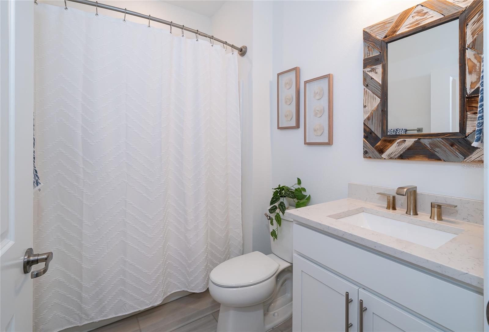 Listing photo id 5 for 5597 Bay Tide Court