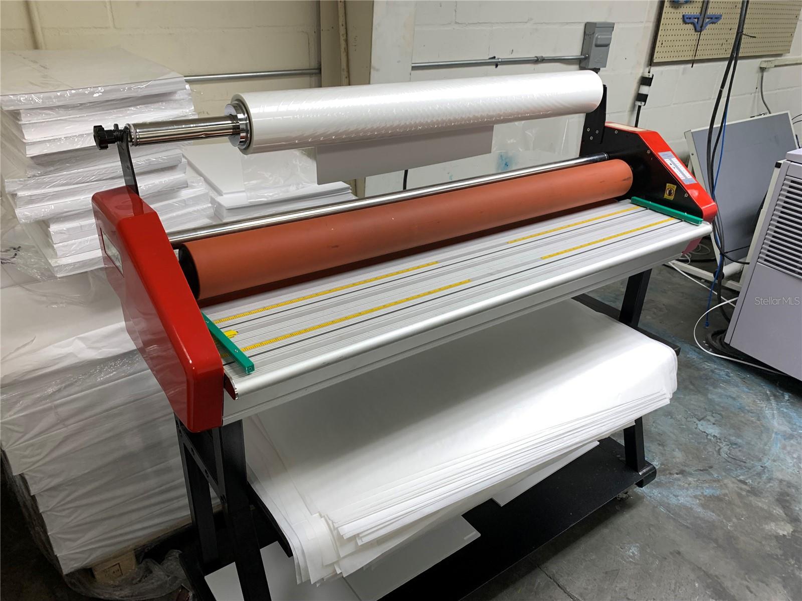 Image 7 of 12 For 210 Woodland Estates Avenue