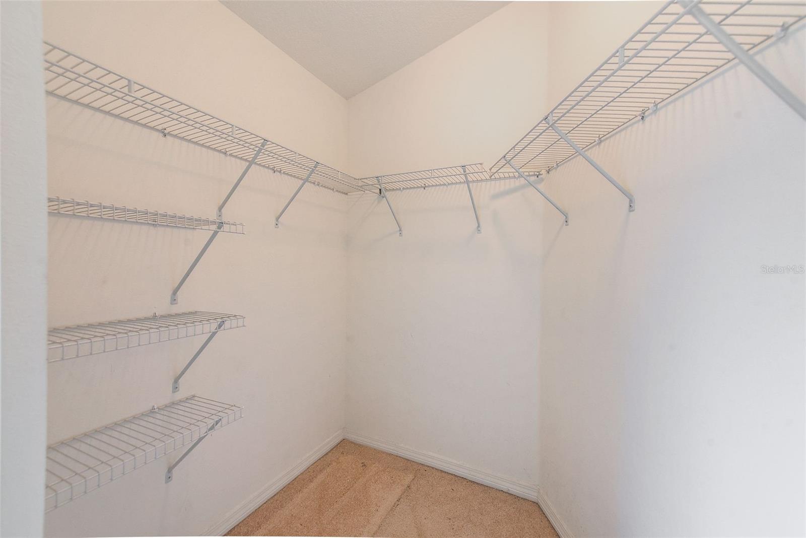 Image 18 of 37 For 15410 Quail Woods Place