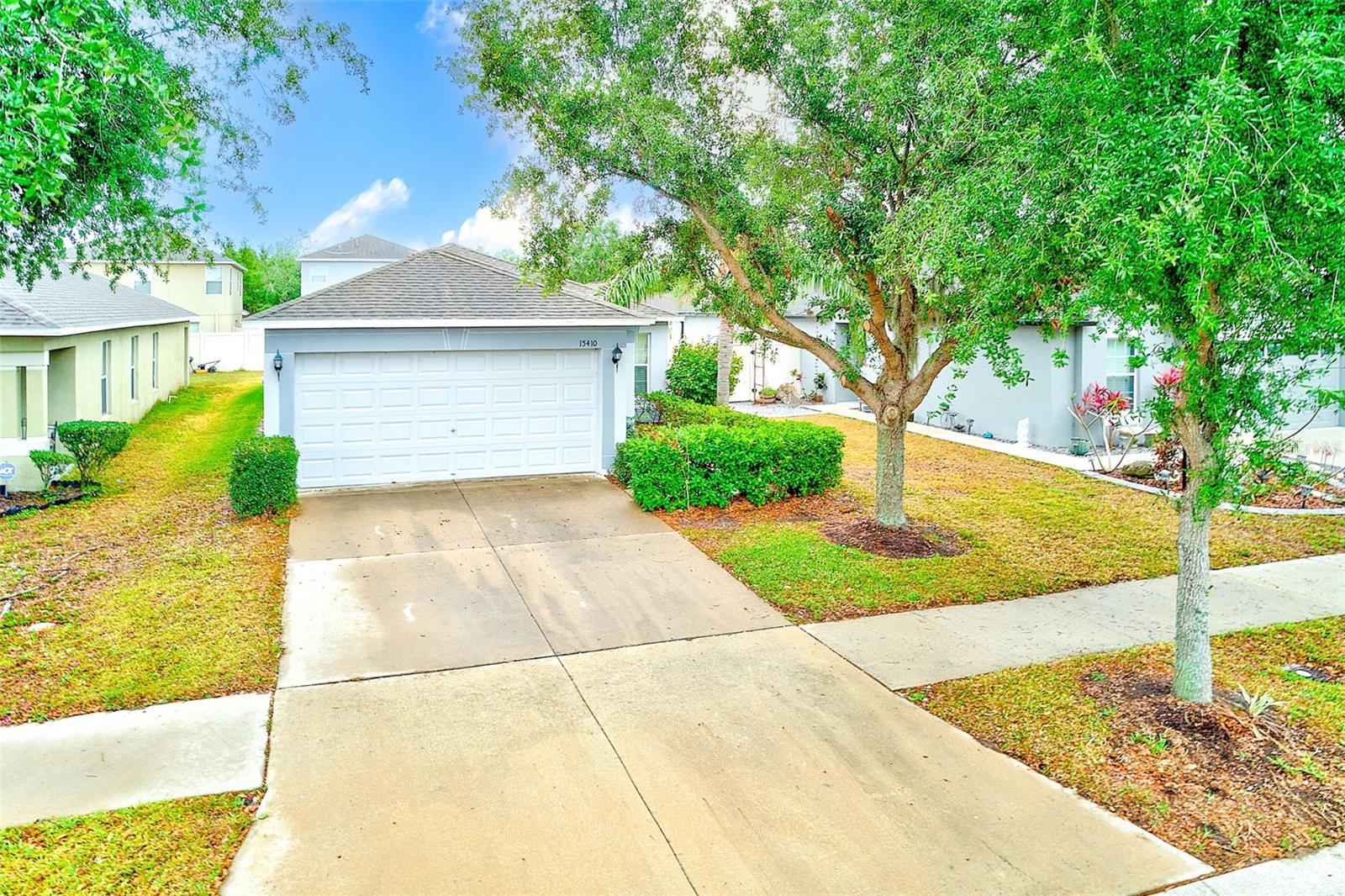 Image 31 of 37 For 15410 Quail Woods Place